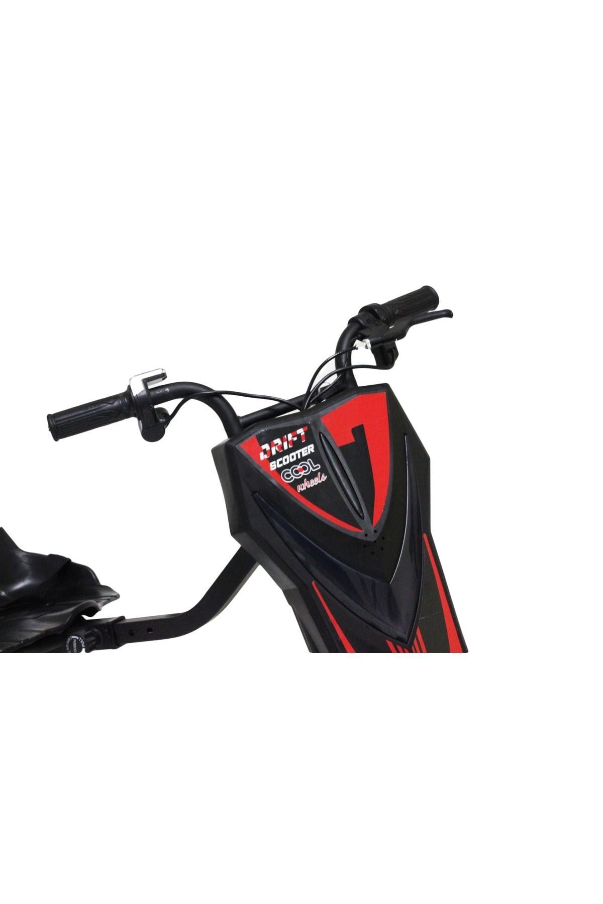 Cool Wheels Işıklı Drift Scooter, Elektrikli, Müzikli, 8+ Üstü Kırmızı FR59946