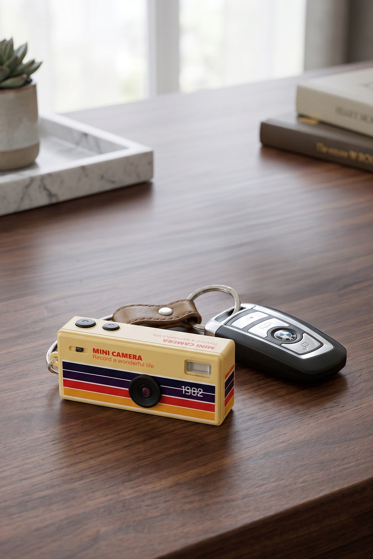 Joyplus Camera Mini Dijital Kamera Retro Tasarım Taşınabilir Video ve Fotoğraf Kamerası LK-030 