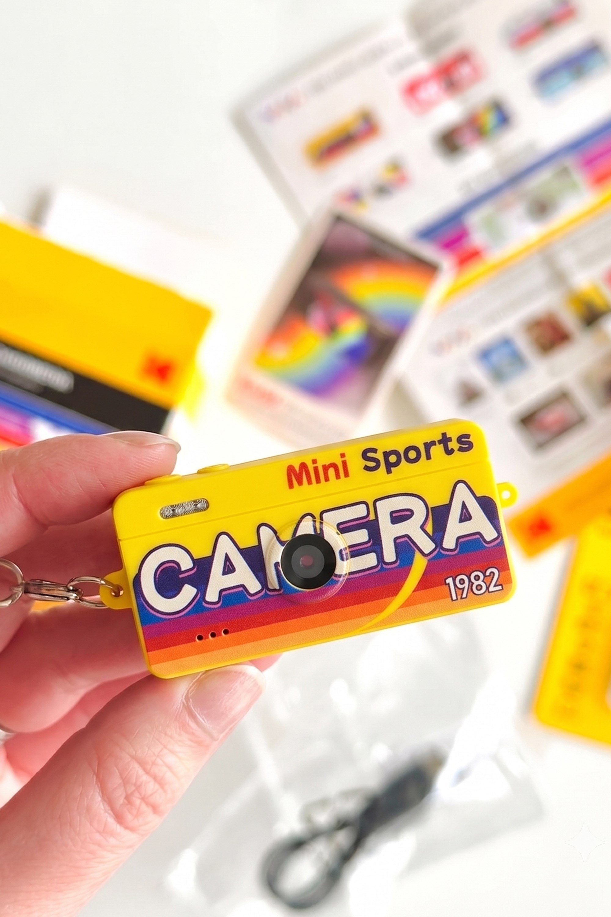 Joyplus Mini Anahtarlık Dijital Fotoğraf Makinesi Retro Filtreli Mini Video Kamera M9