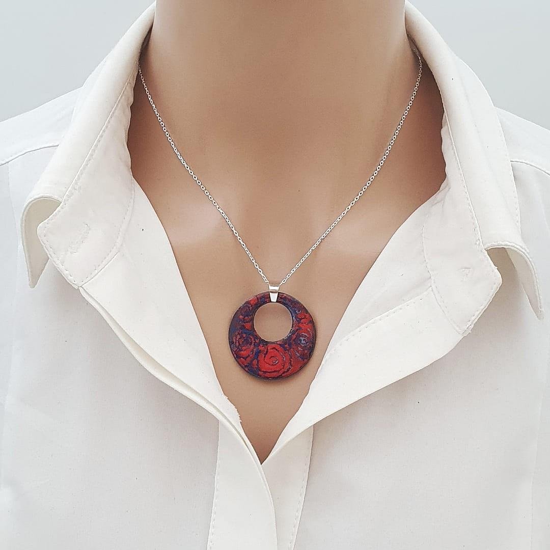Ebruli Kolye Red Roses Gümüş Zincirli Çift Taraflı