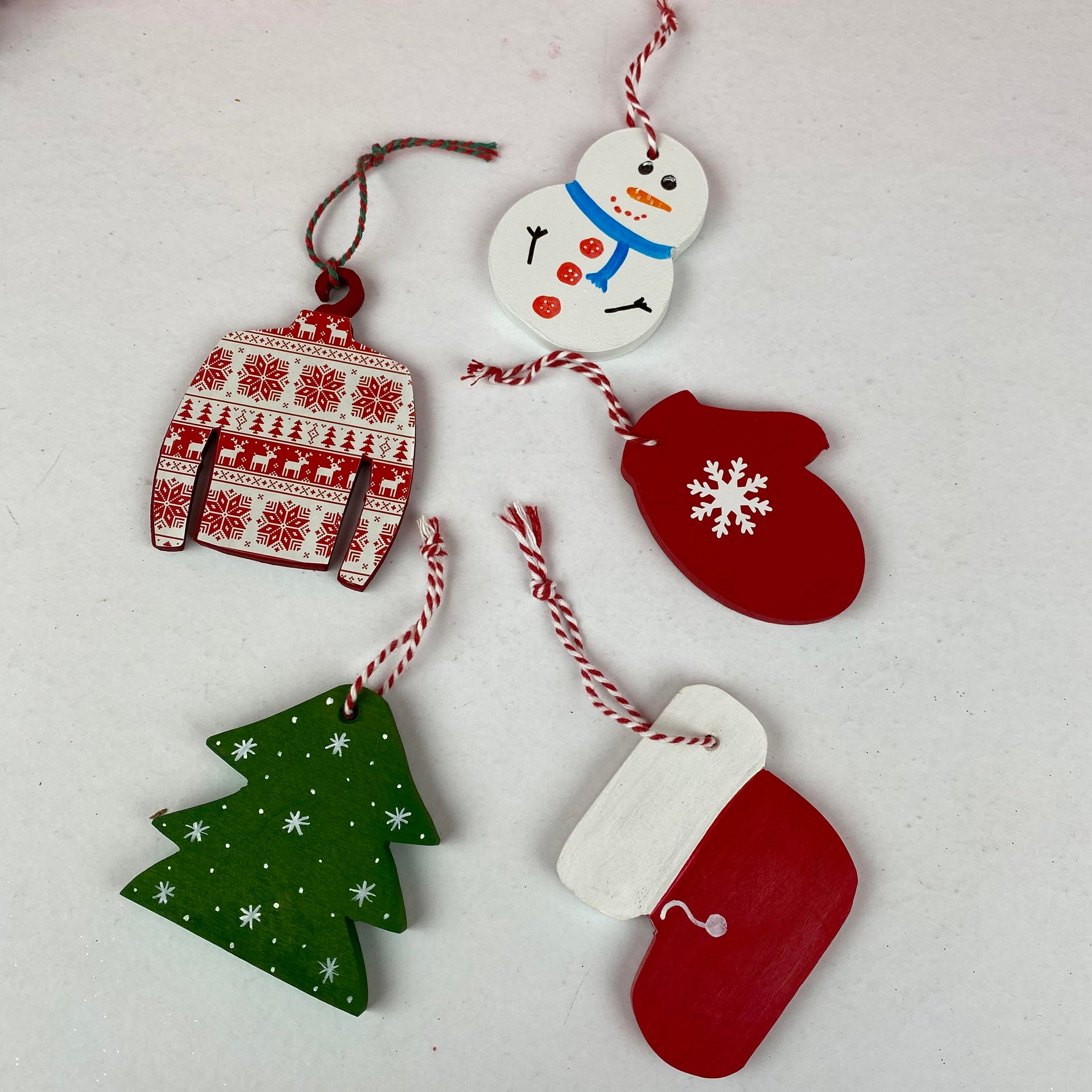 Ahşap El Boyaması Yılbaşı Ağaç Süsü 