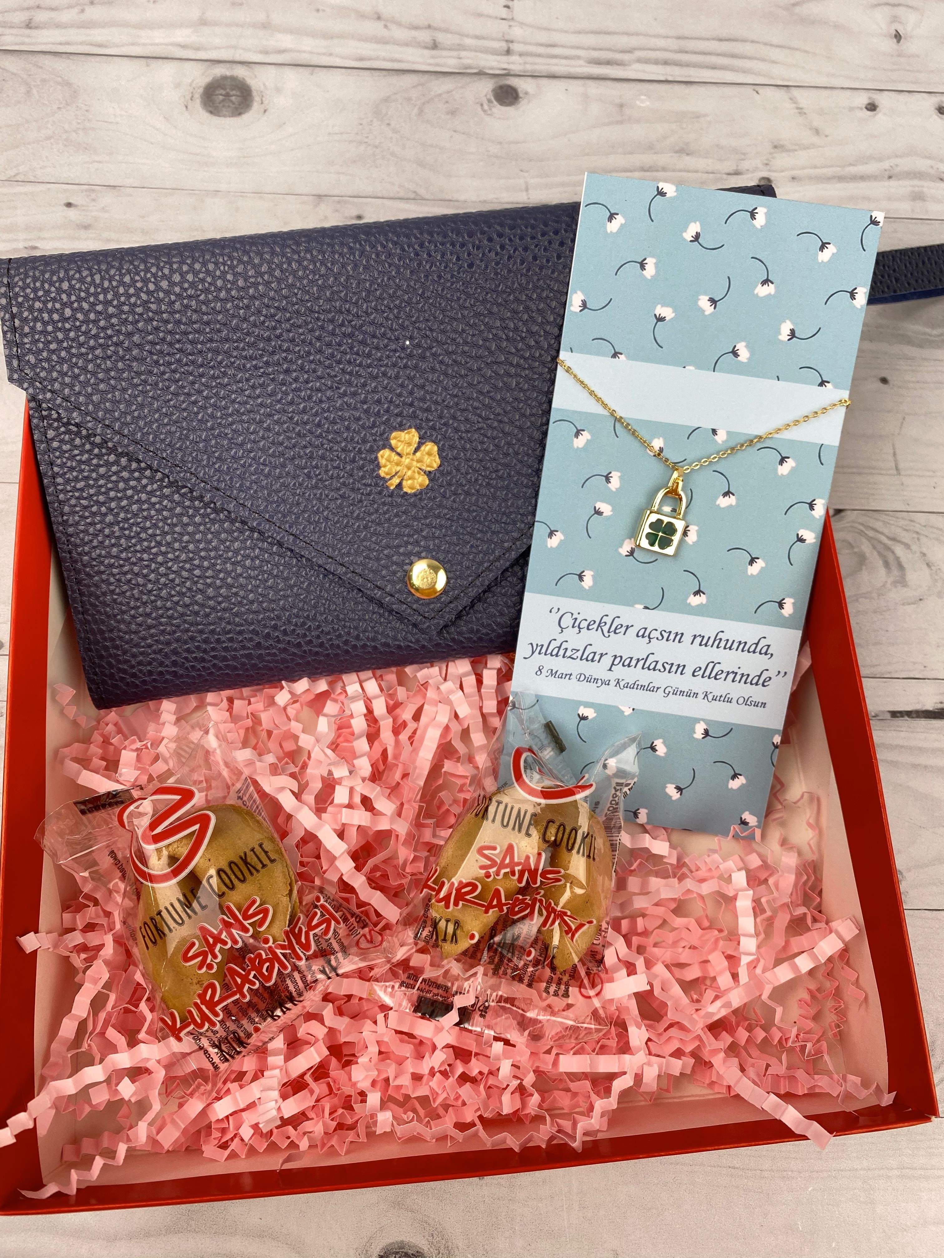 anneler-gunu-sans-hediye-seti--4-4537.jpg