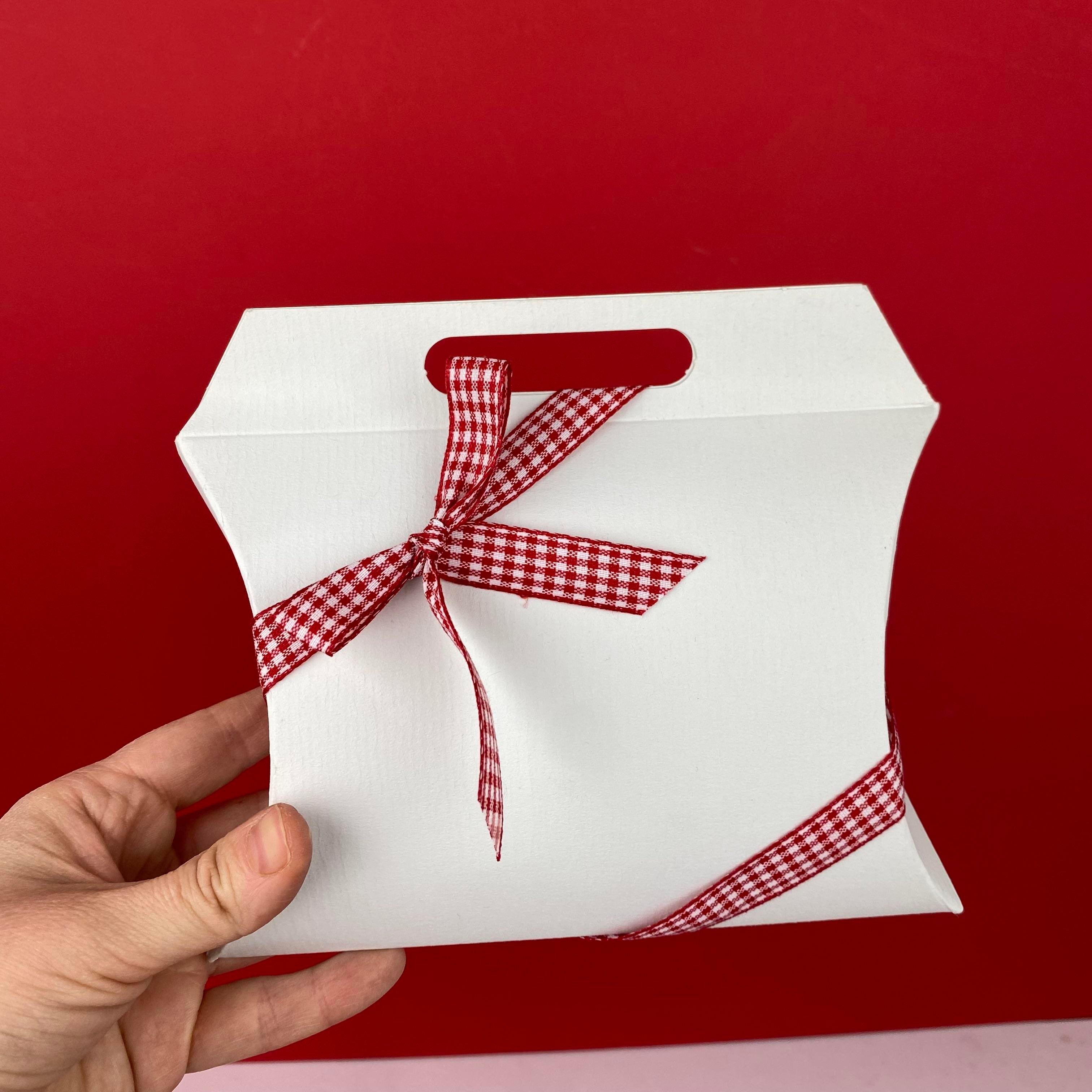 Beyaz Küçük Boş Hediye Çanta Kutu