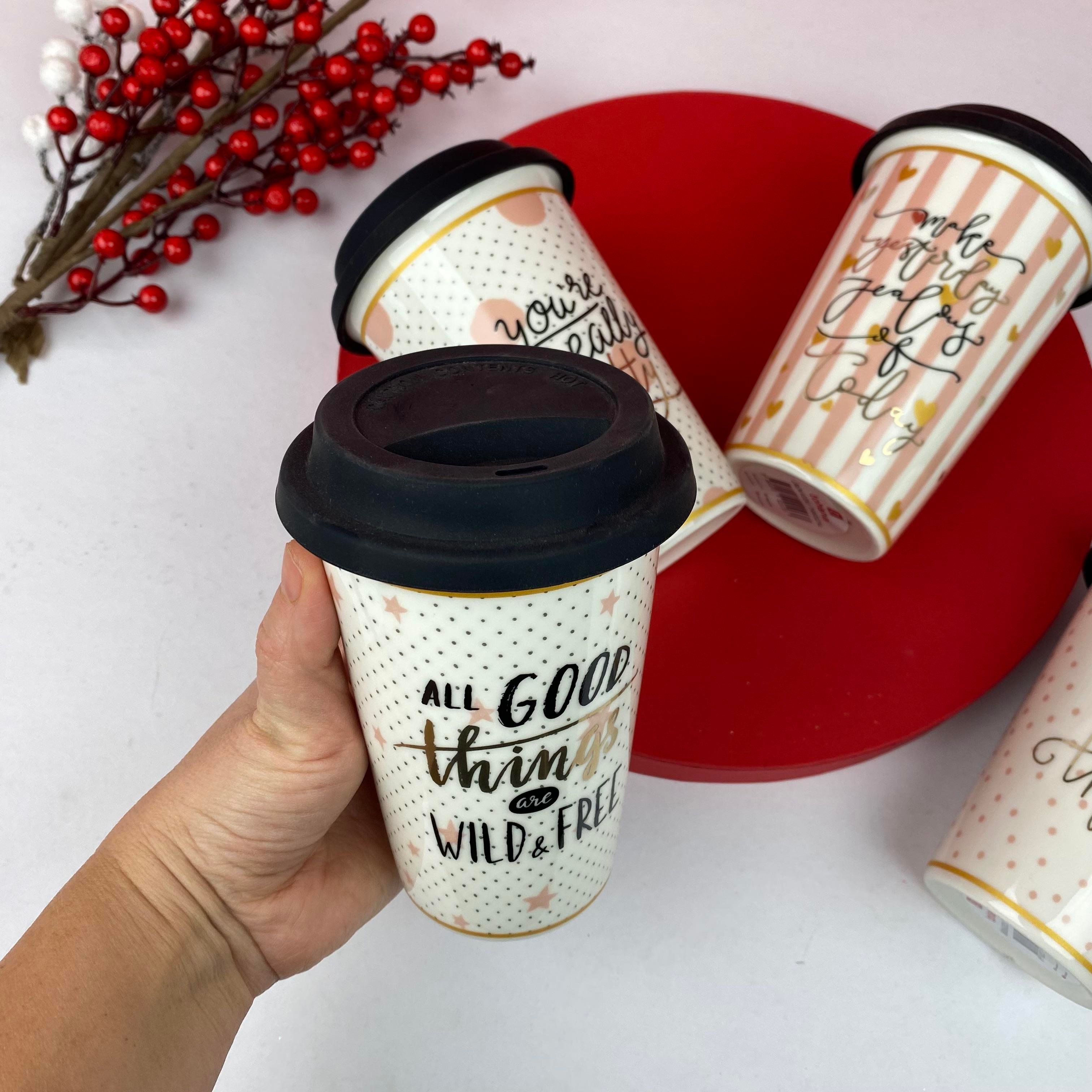 Beyaz Porselen Harfli Kupa