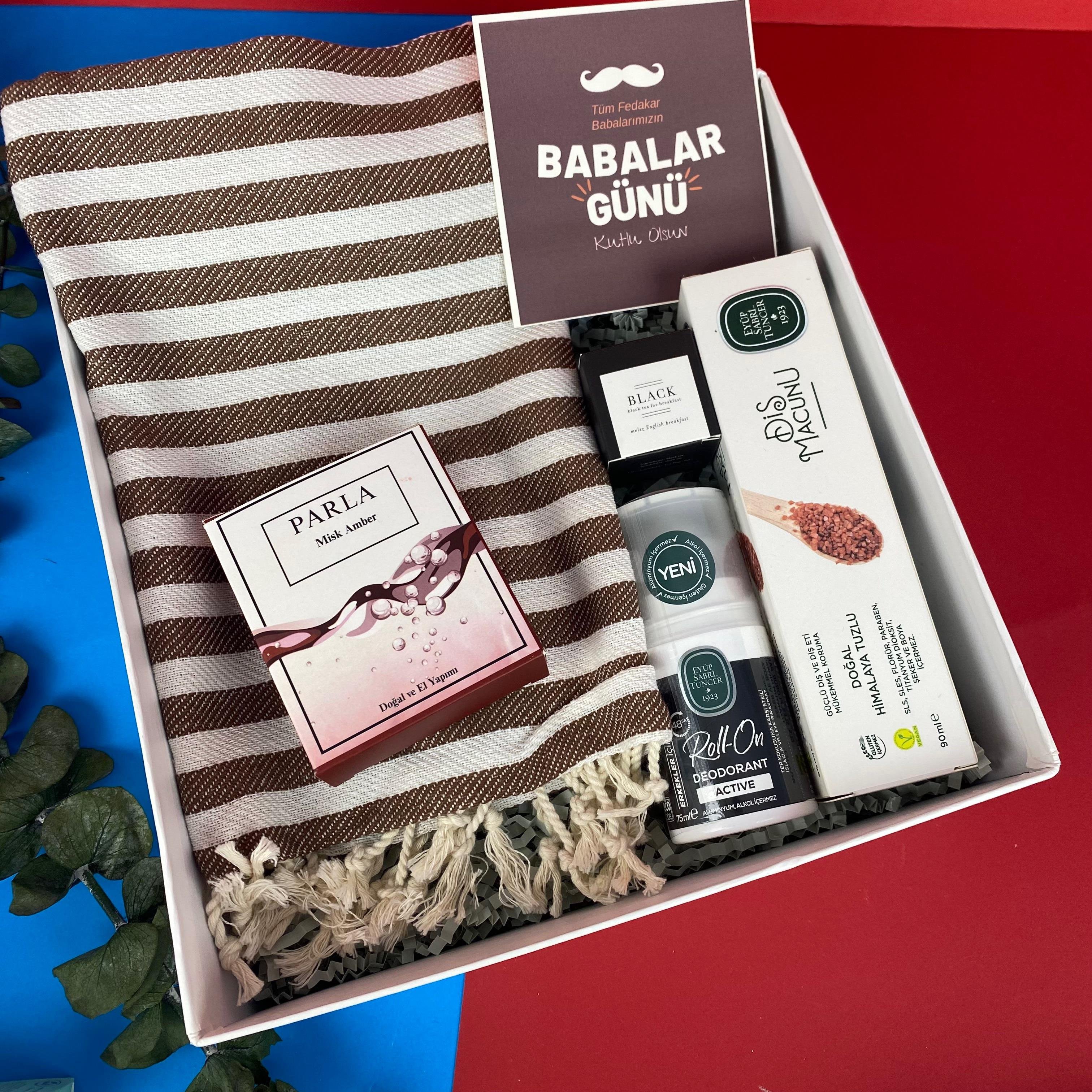 beyoglu-babalar-gunu-hediye-kutusu-0-d79c.jpg