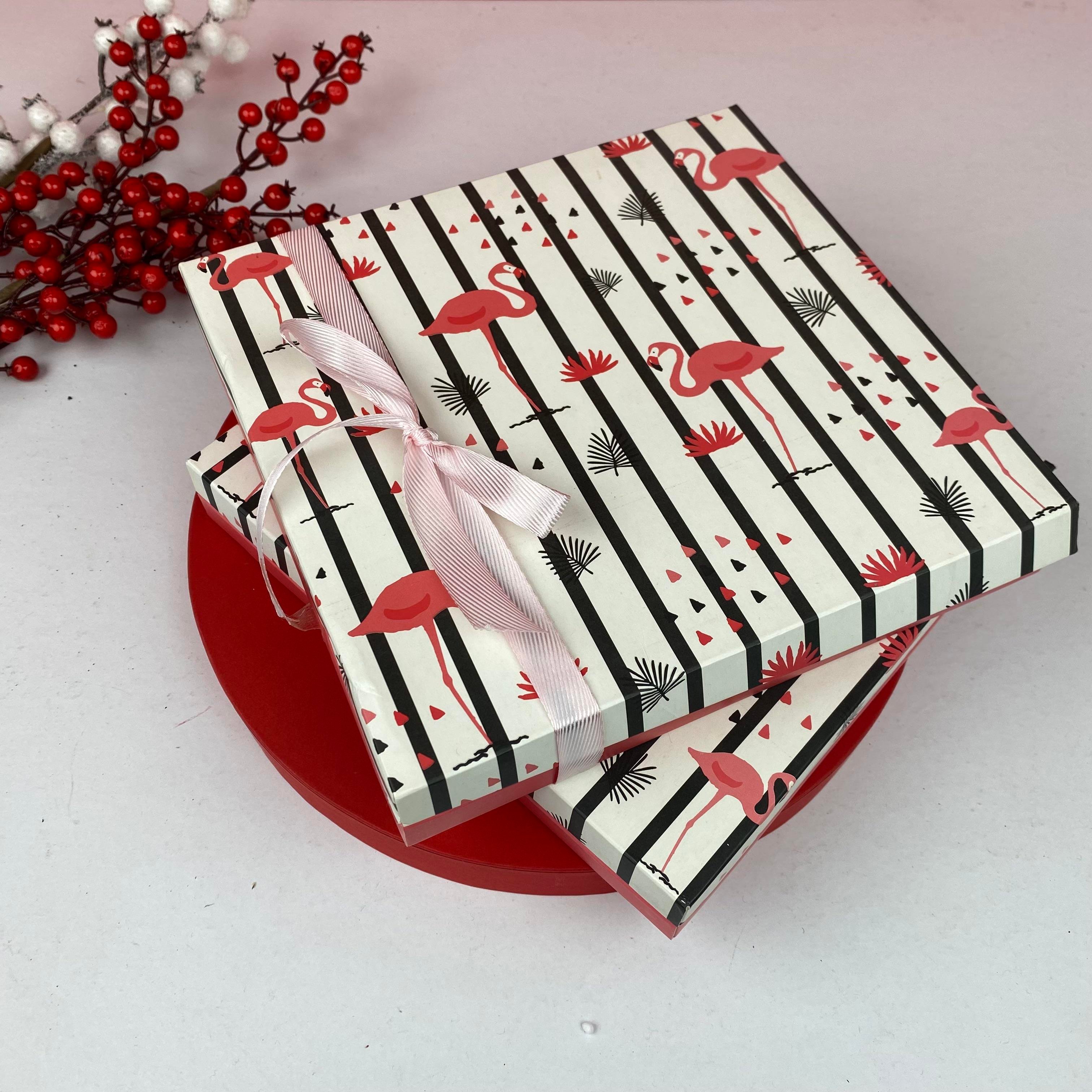 Flamingolu Boş Hediye Kutusu