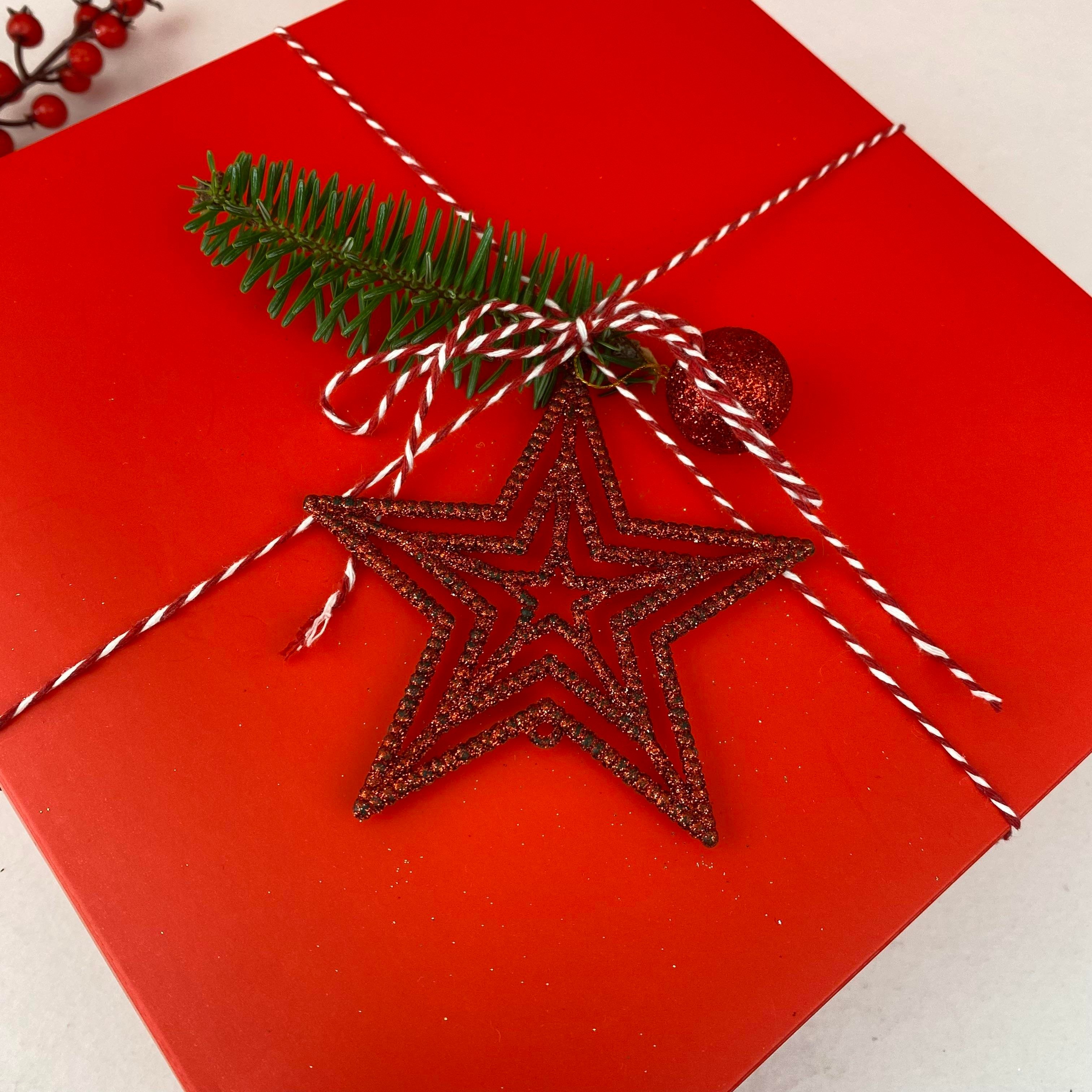 Hope Lacivert Yuvarlak Yılbaşı  Hediye Kutusu