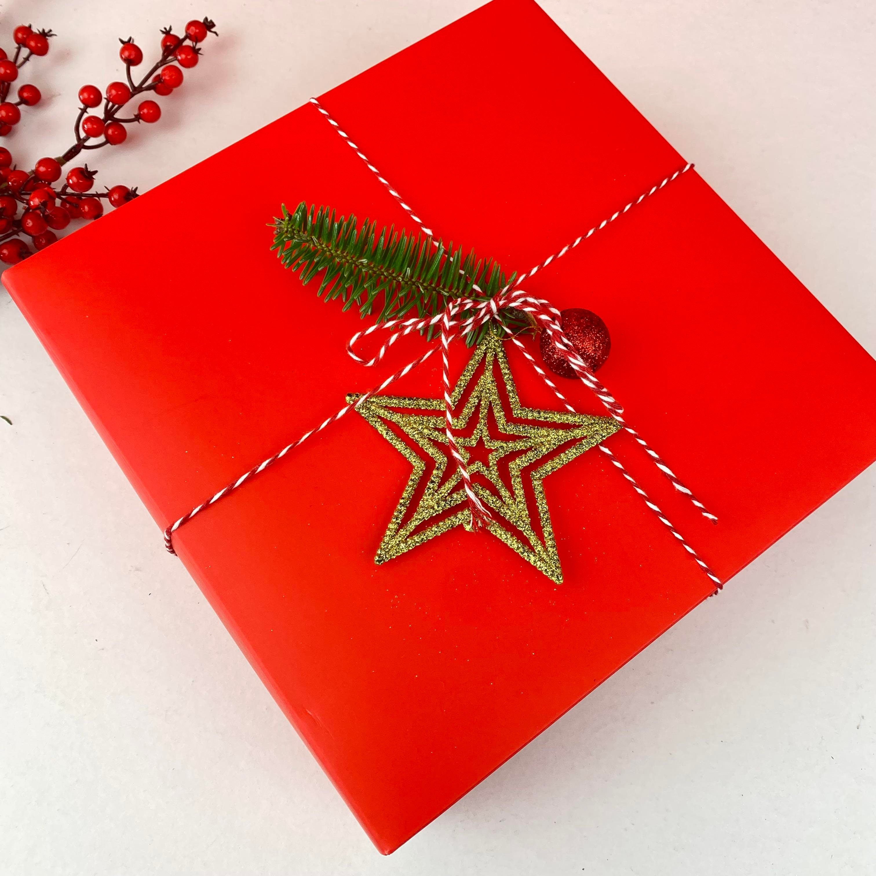 Hope Lacivert Yuvarlak Yılbaşı  Hediye Kutusu