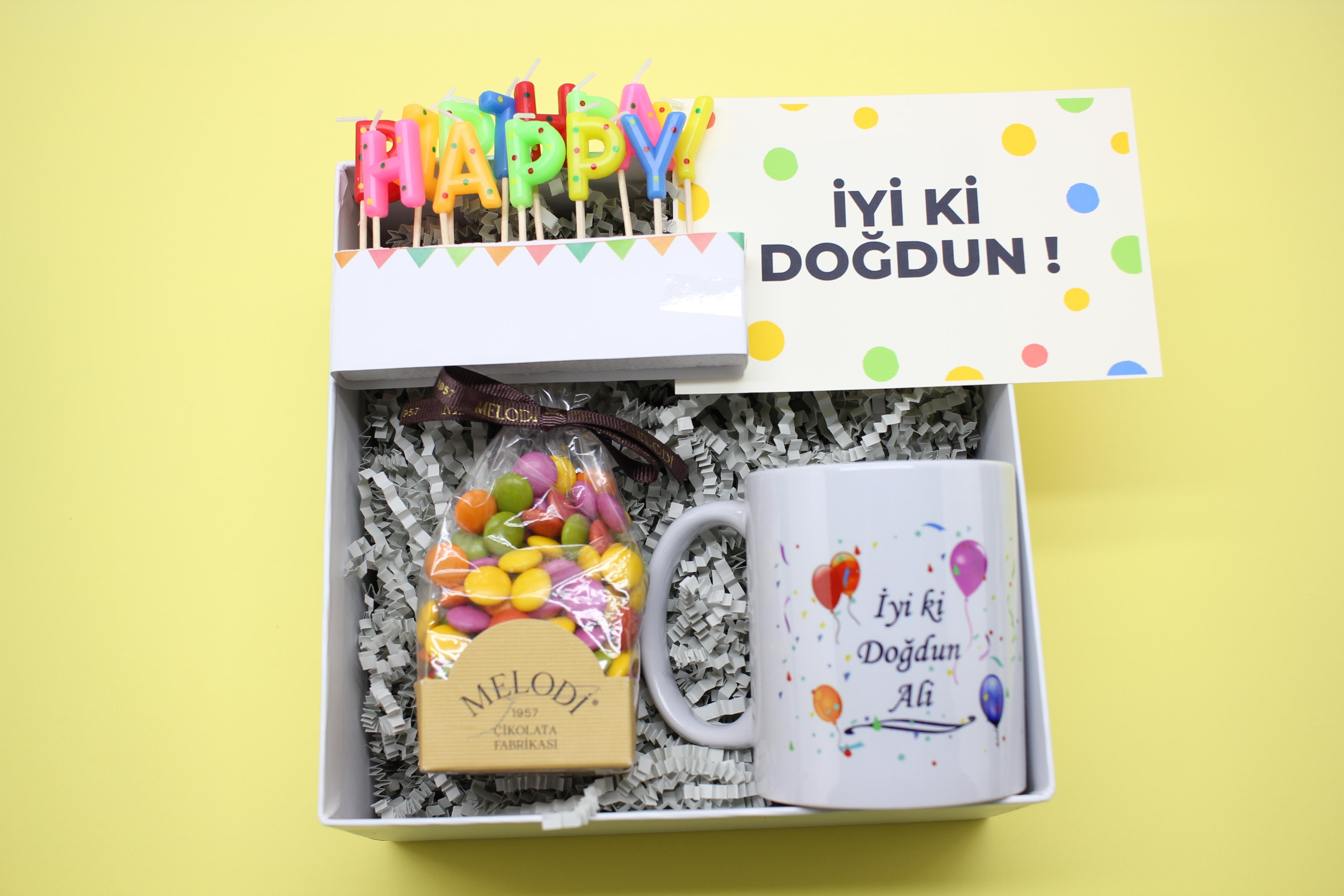 iyi-ki-dogdun-dogum-gunu-hediye-kutusu-95edc9.jpg