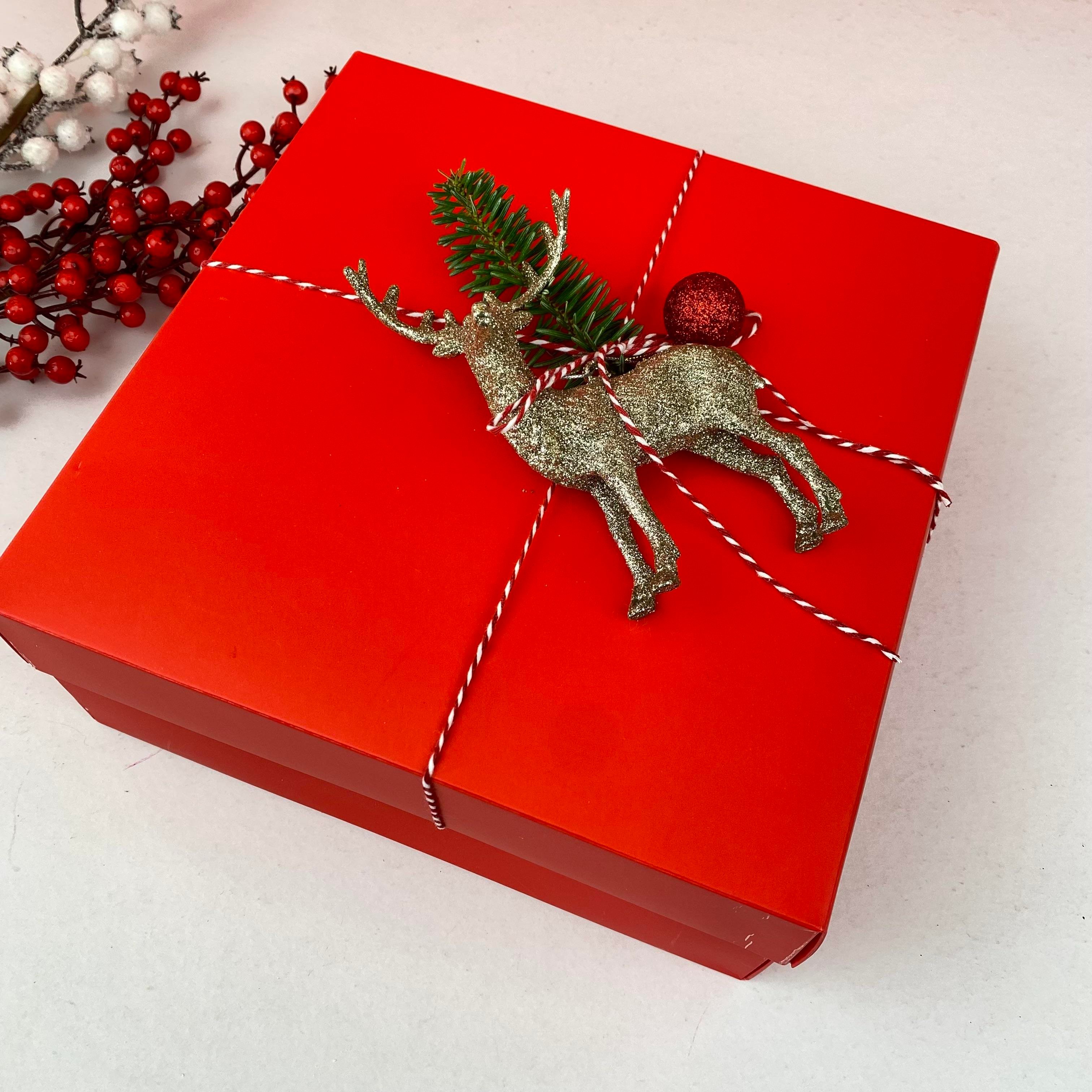 Karlar Ülkesi Geyikli Yılbaşı Boş Hediye Kutusu- Normal Karton Kutu