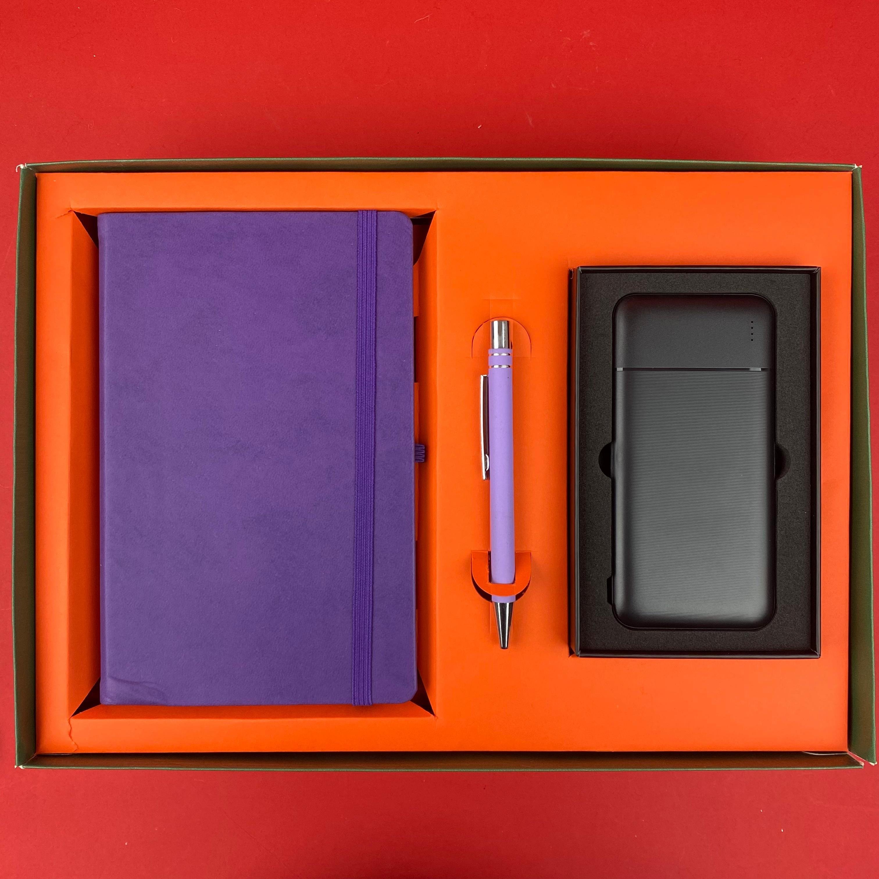 Kutulu VIP Defter Powerbank Kalem Hediye Seti