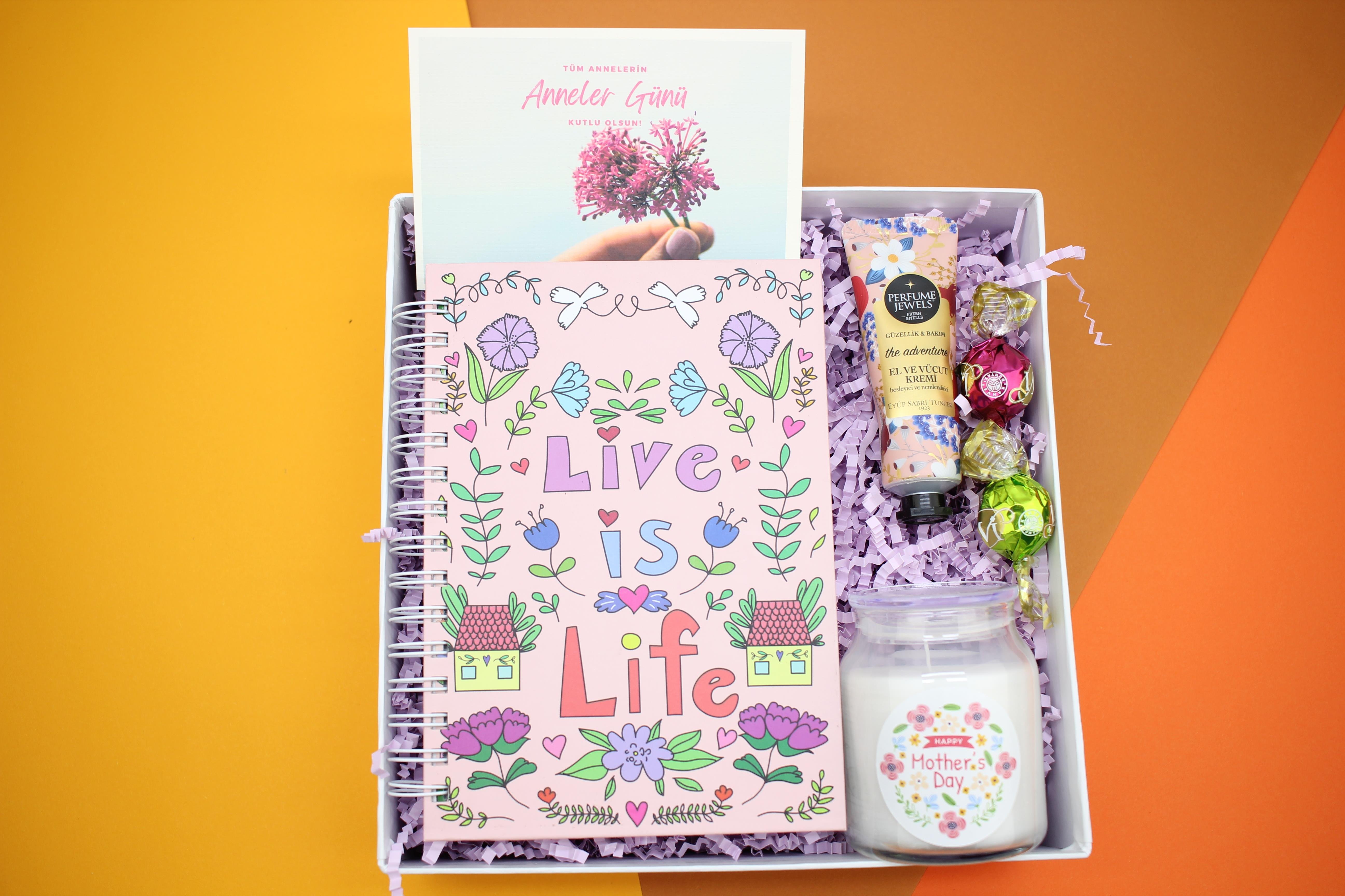live-is-life-anneler-gunu-hediye-kutus--9d1c-.jpg