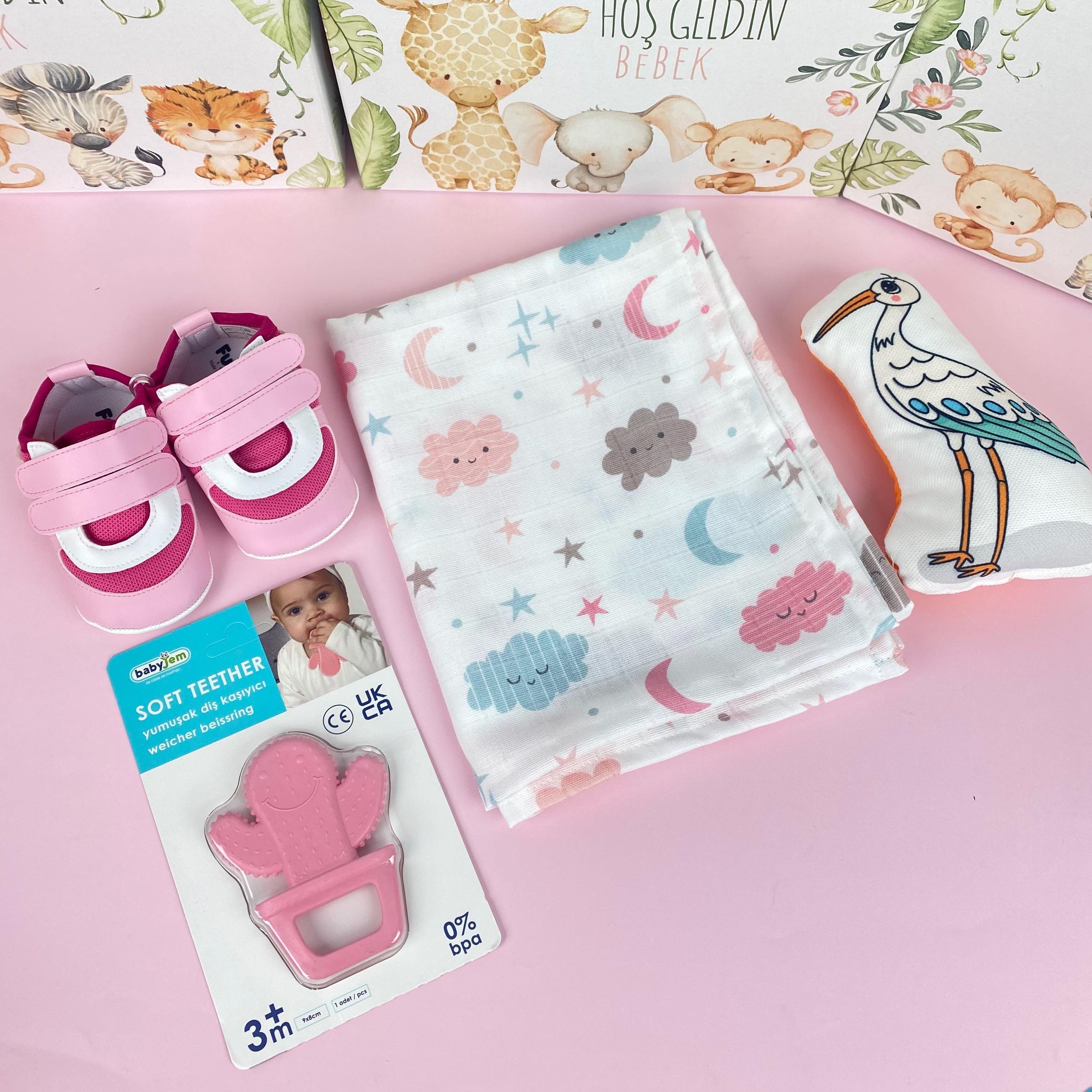 minik-ayaklar-bebek-hediye-kutusu-6bbe20.jpg
