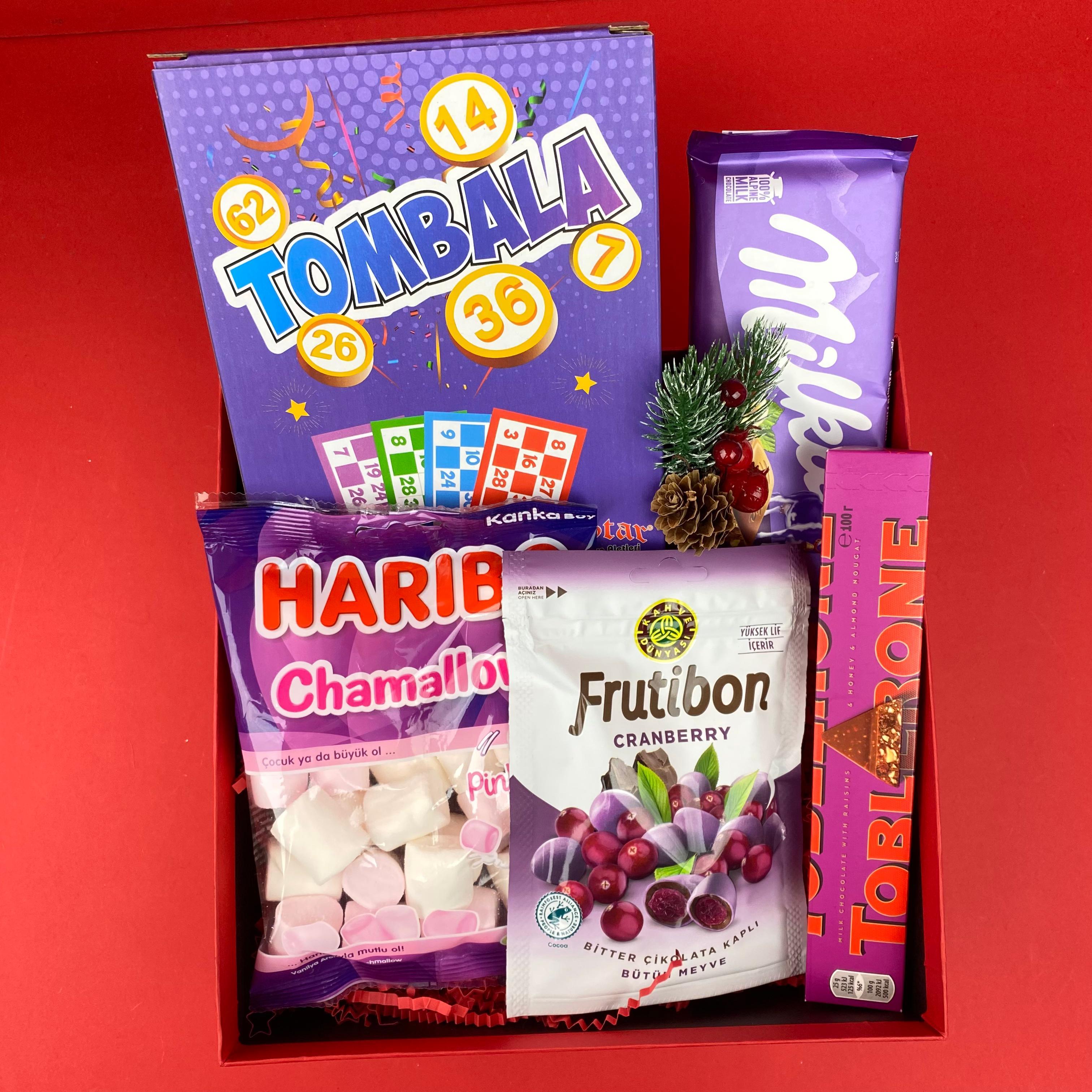 Mor Yılbaşı Hediye Sepeti