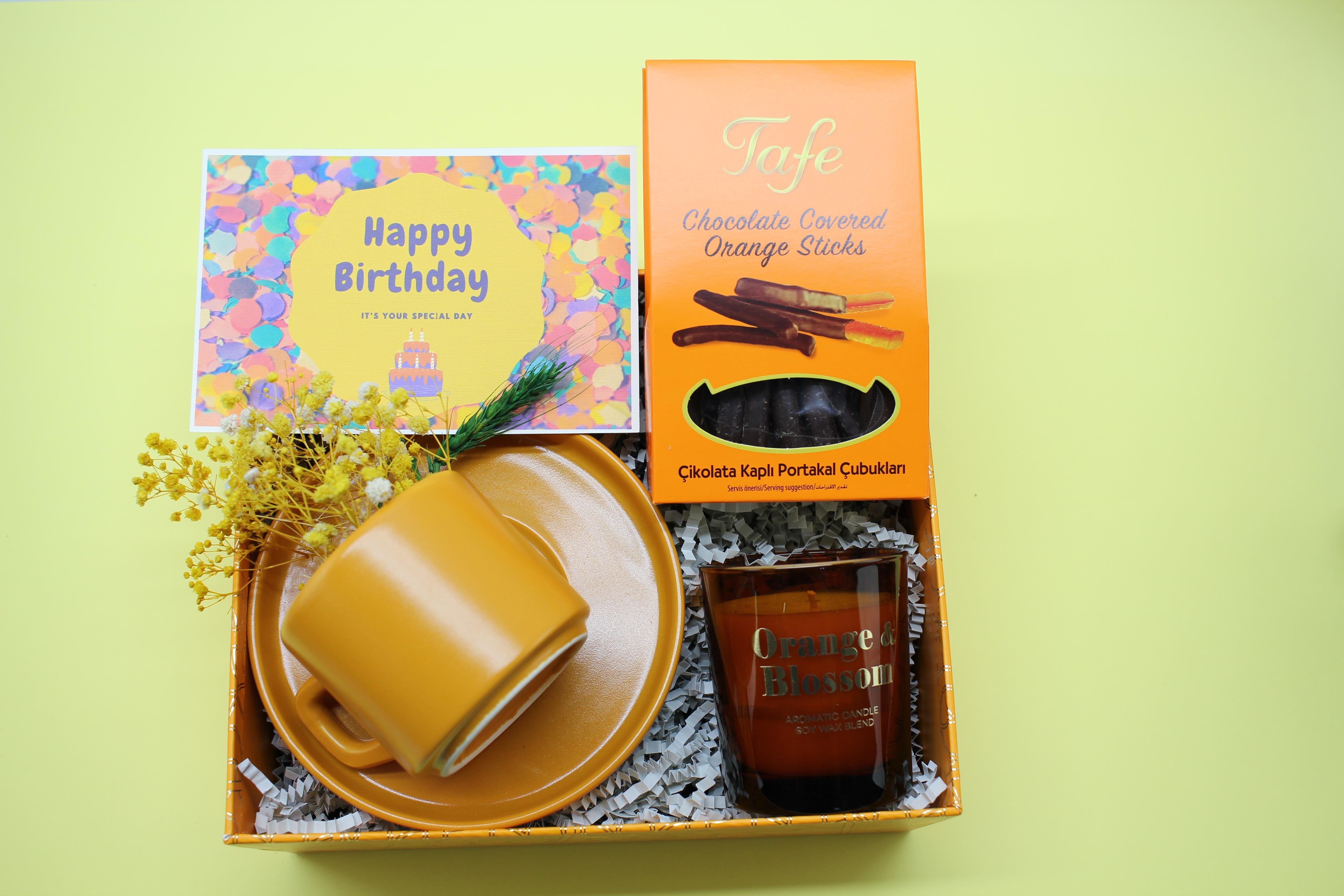 orange-dogum-gunu-hediye-kutusu-0-8857.jpg