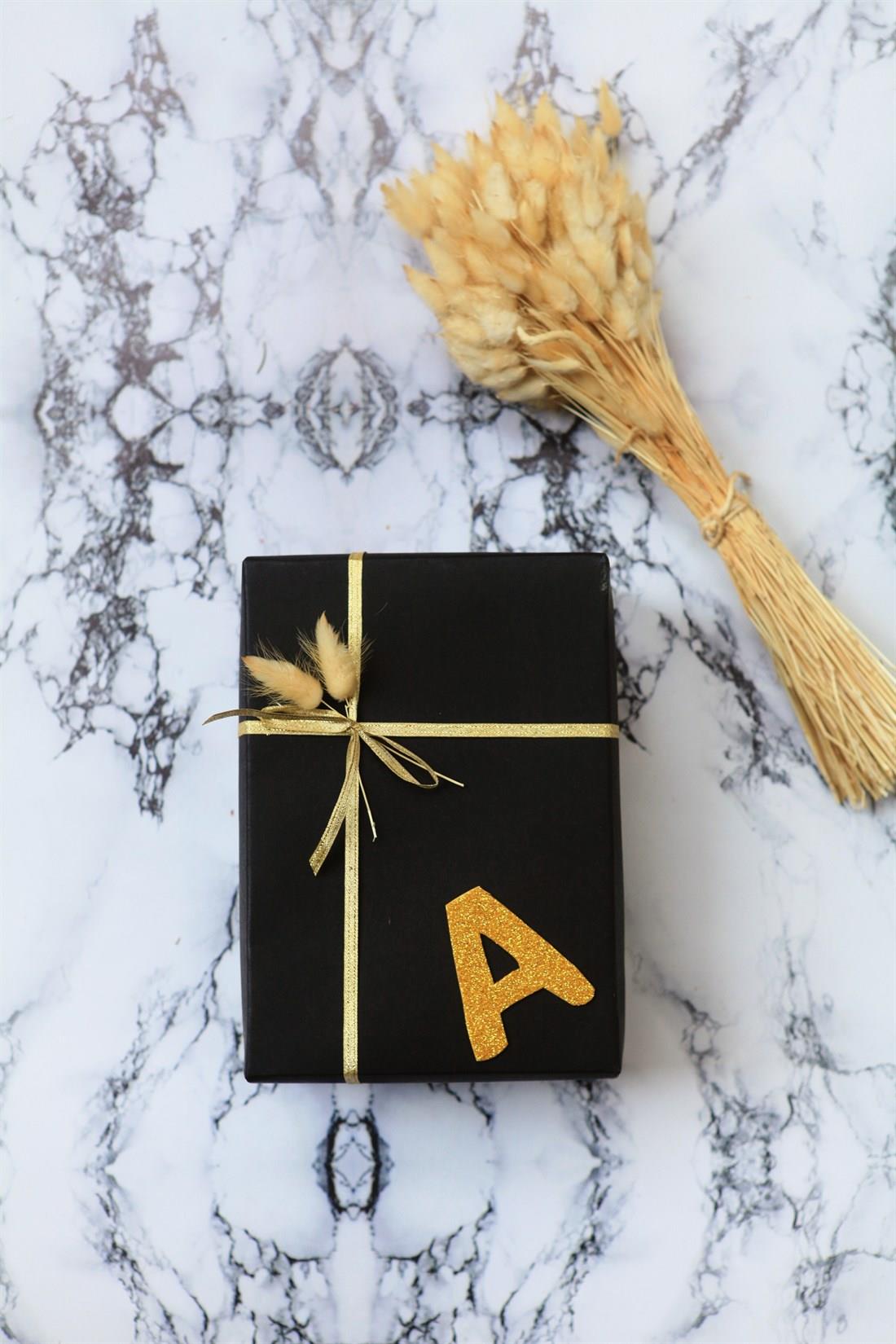 siyah-altin-harfli-bos-hediye-kutusu--9bec-.jpg