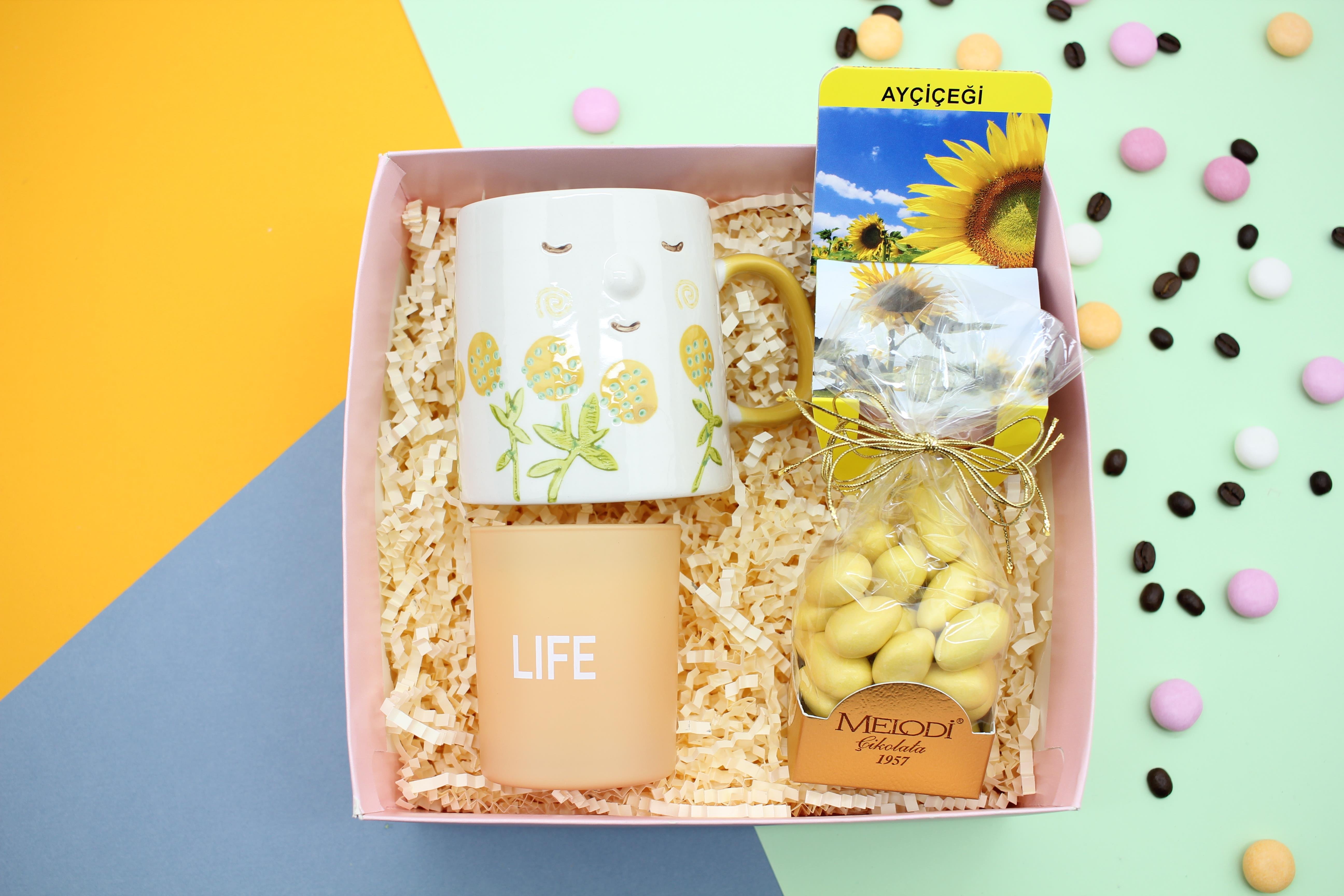 sunflower-anneler-gunu-hediye-kutusu--e2908.jpg