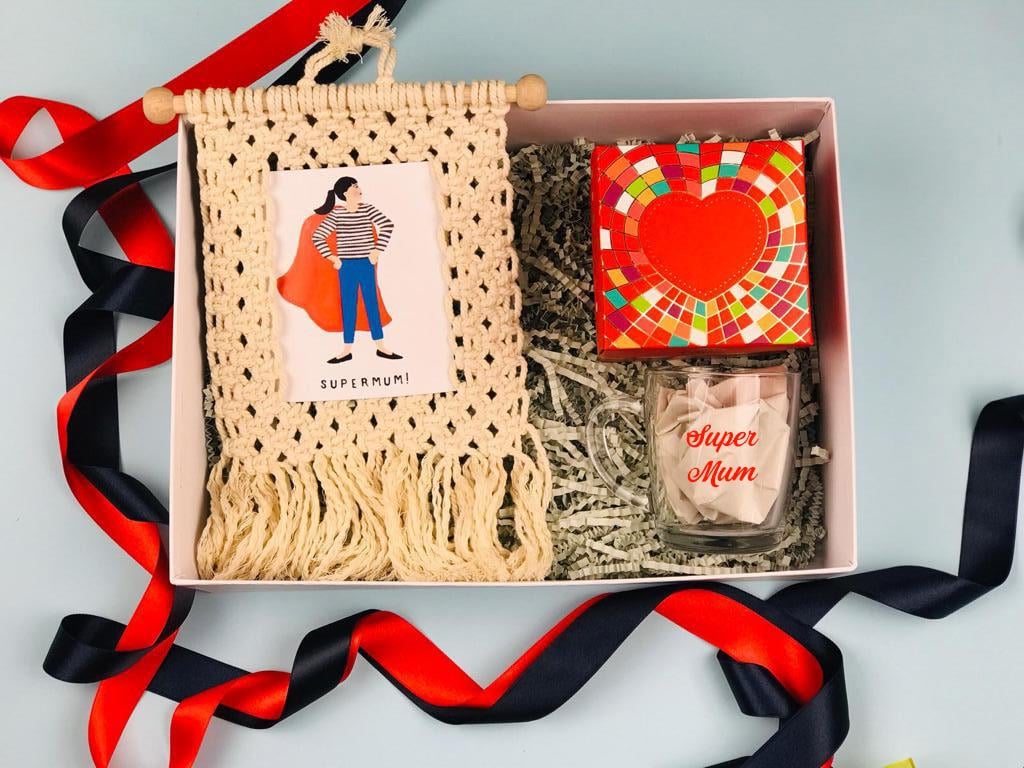 super-mum-anneler-gunu-hediye-kutusu--ae35-.jpg
