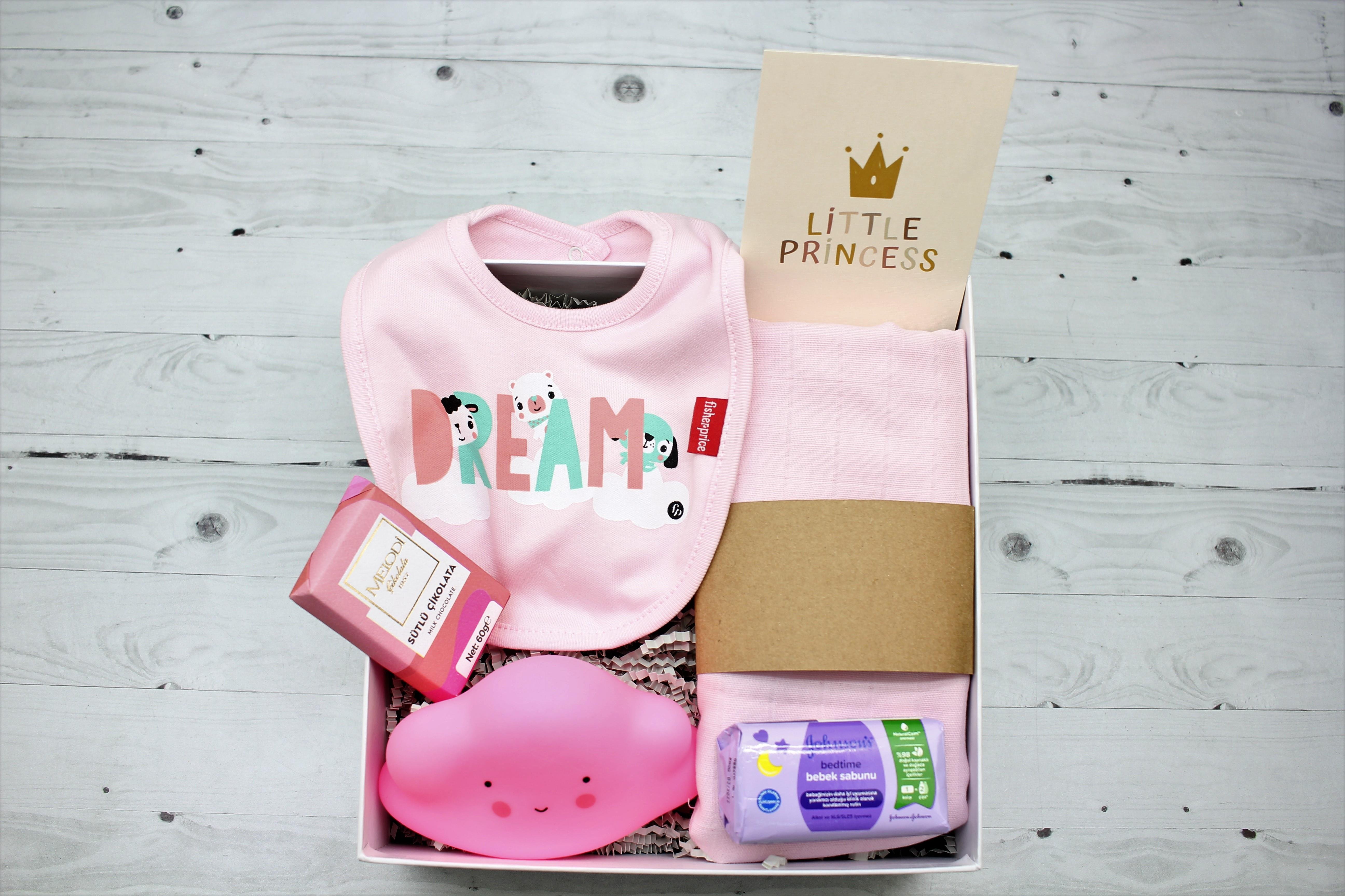 tatli-bebis-bebek-hediye-kutusu-00054f.jpg
