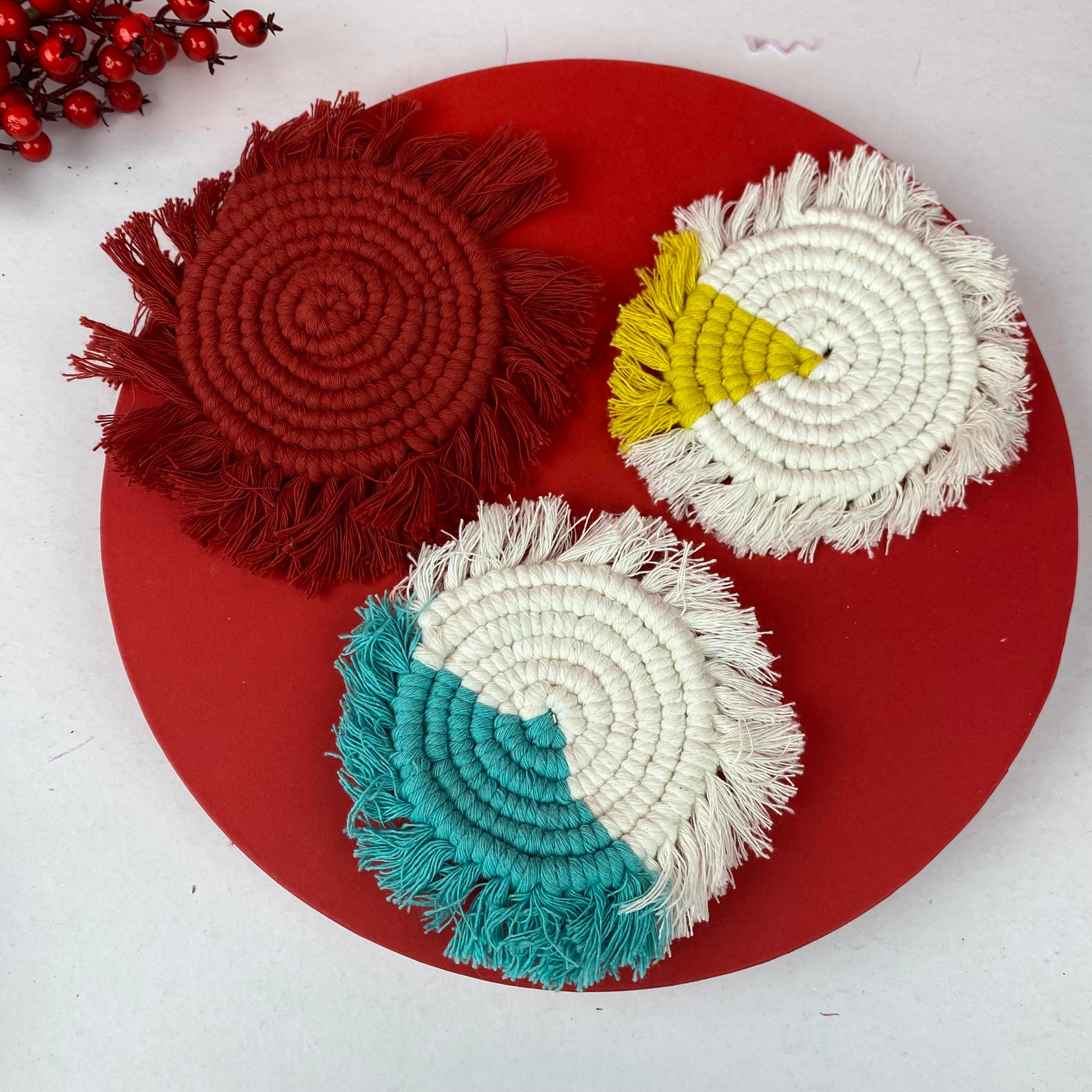 Yılbaşı El Emeği Makrome Bardak Altlığı