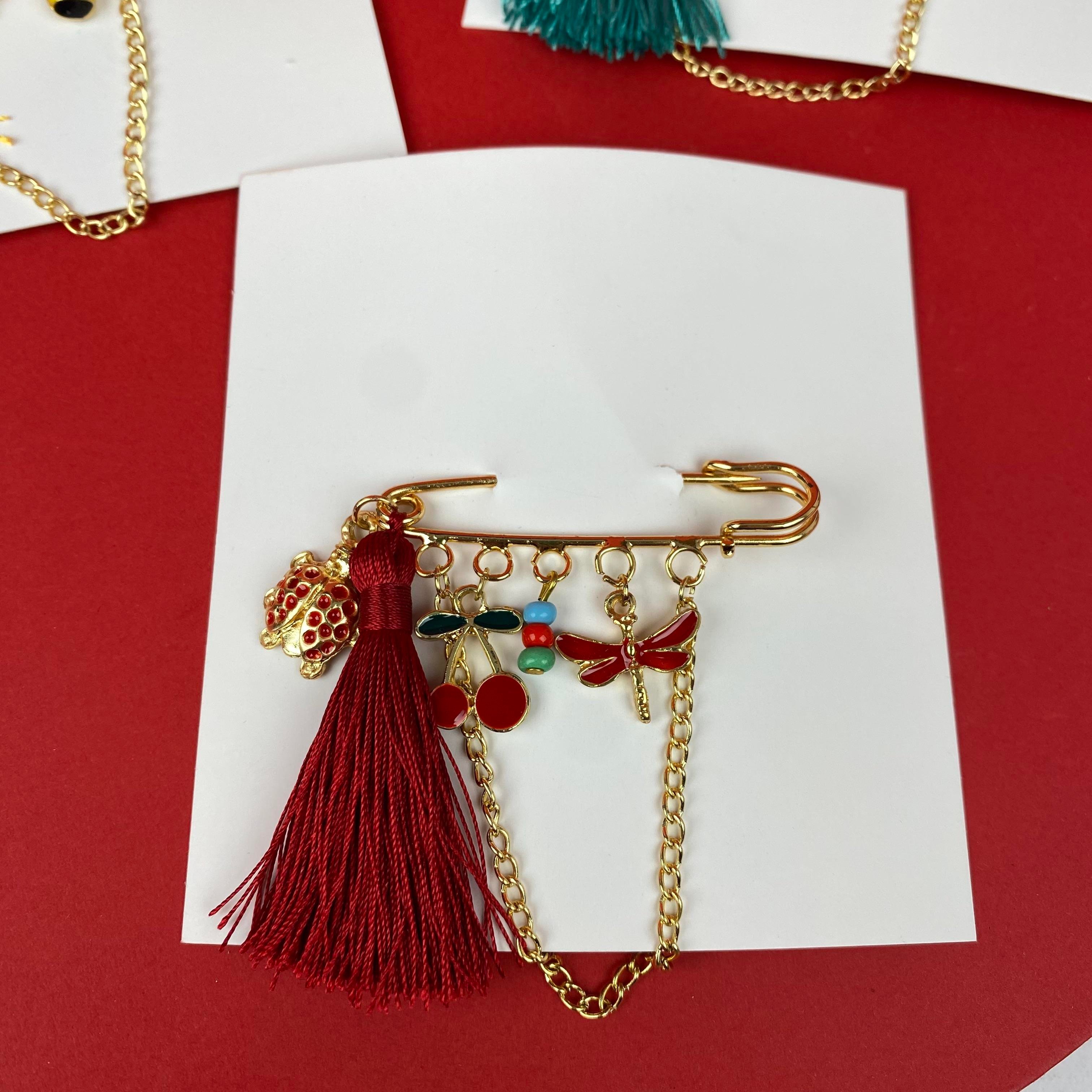 Yılbaşı Şans Broşları