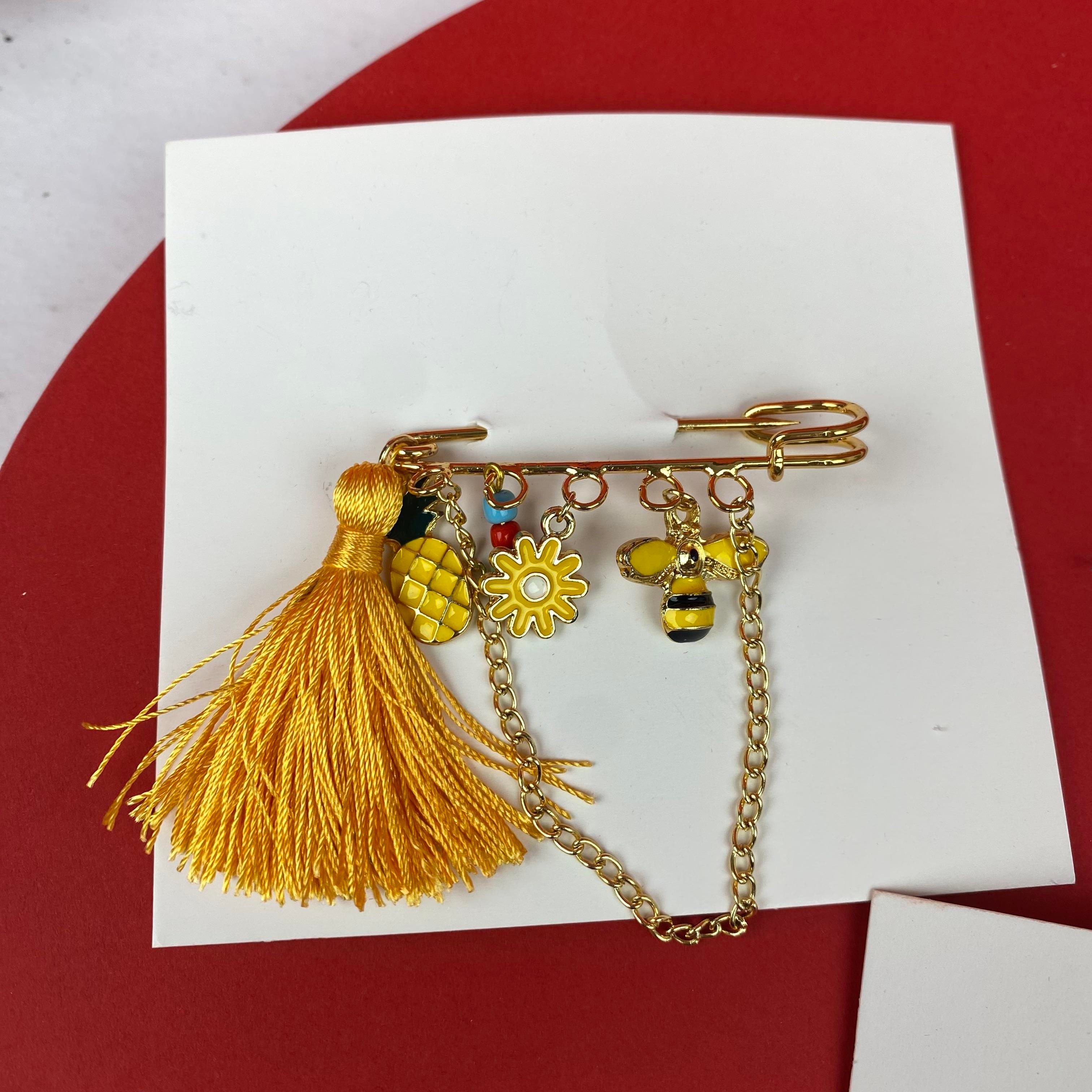 Yılbaşı Şans Broşları