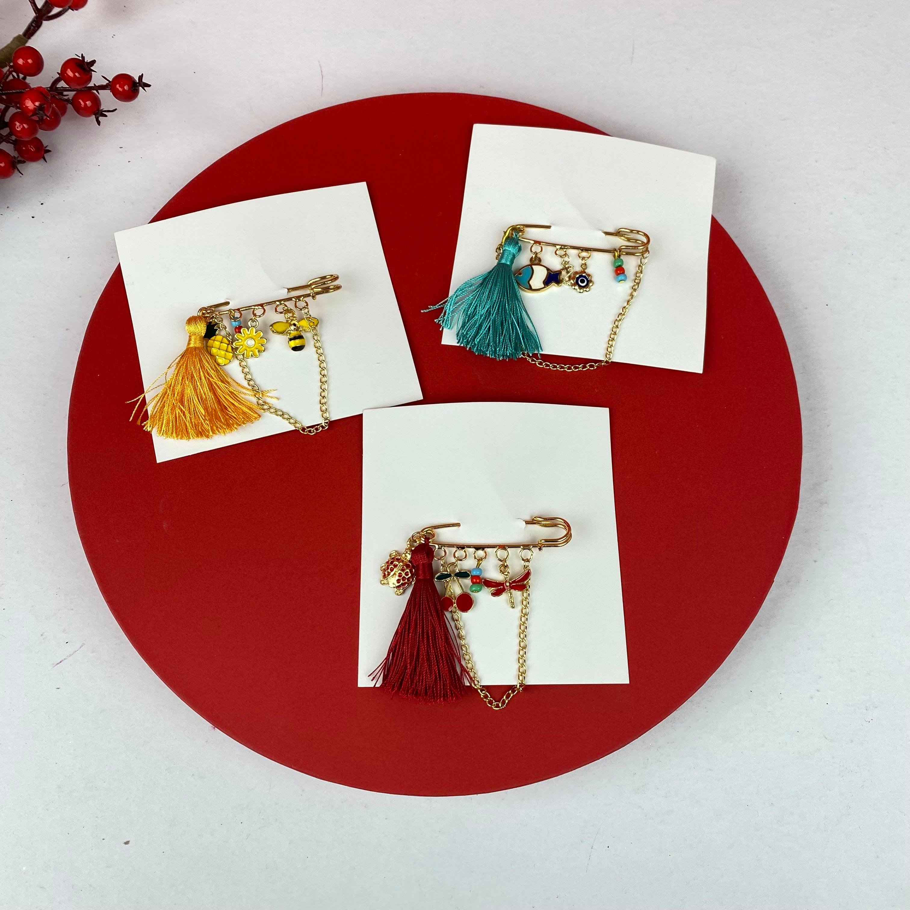 Yılbaşı Şans Broşları