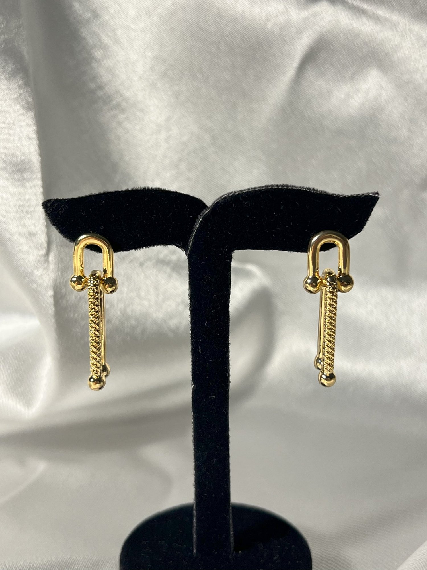 DESENLİ TIFFANY MODEL KÜPE - GOLD