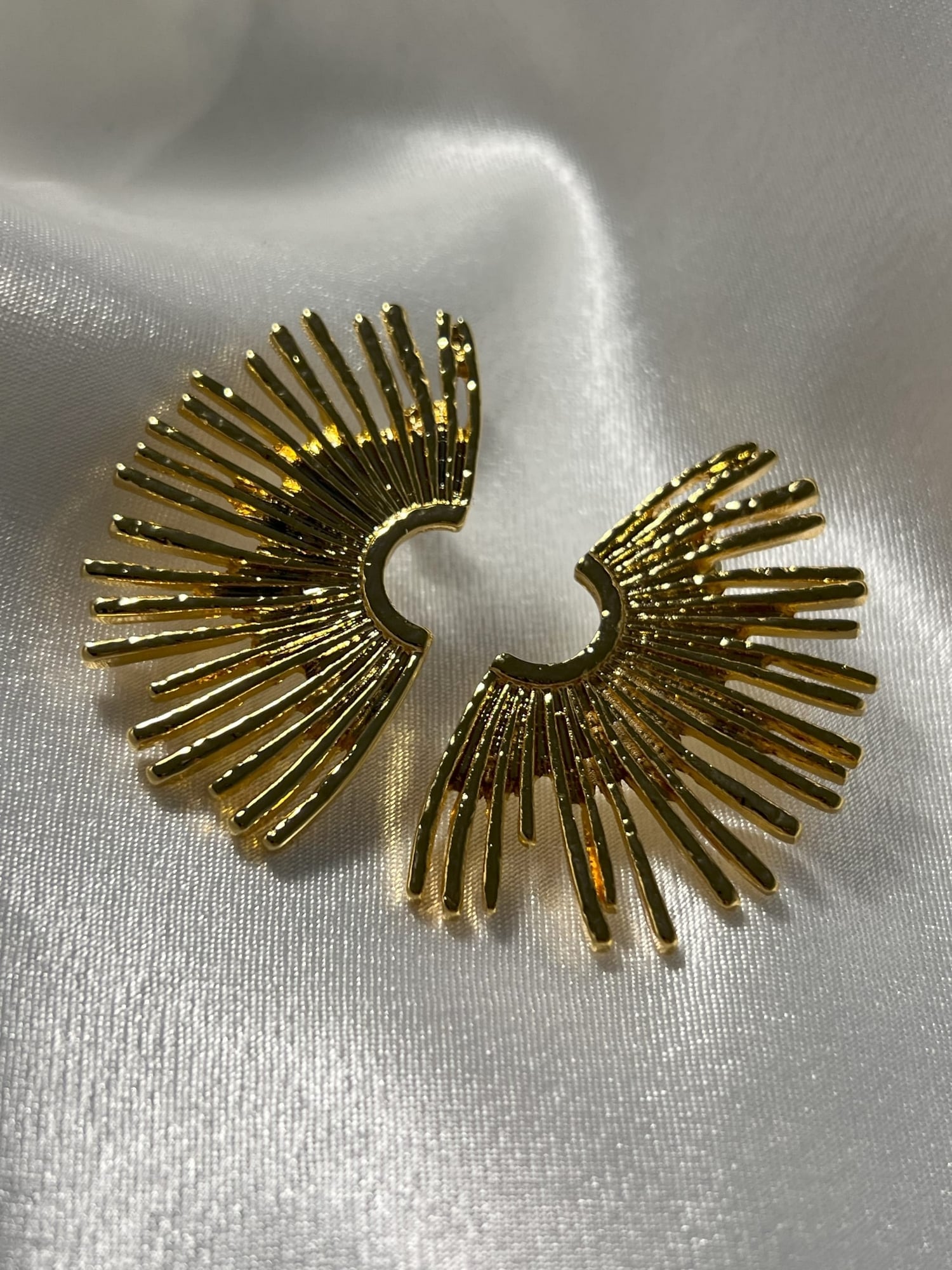 FRINGED KÜPE - GOLD