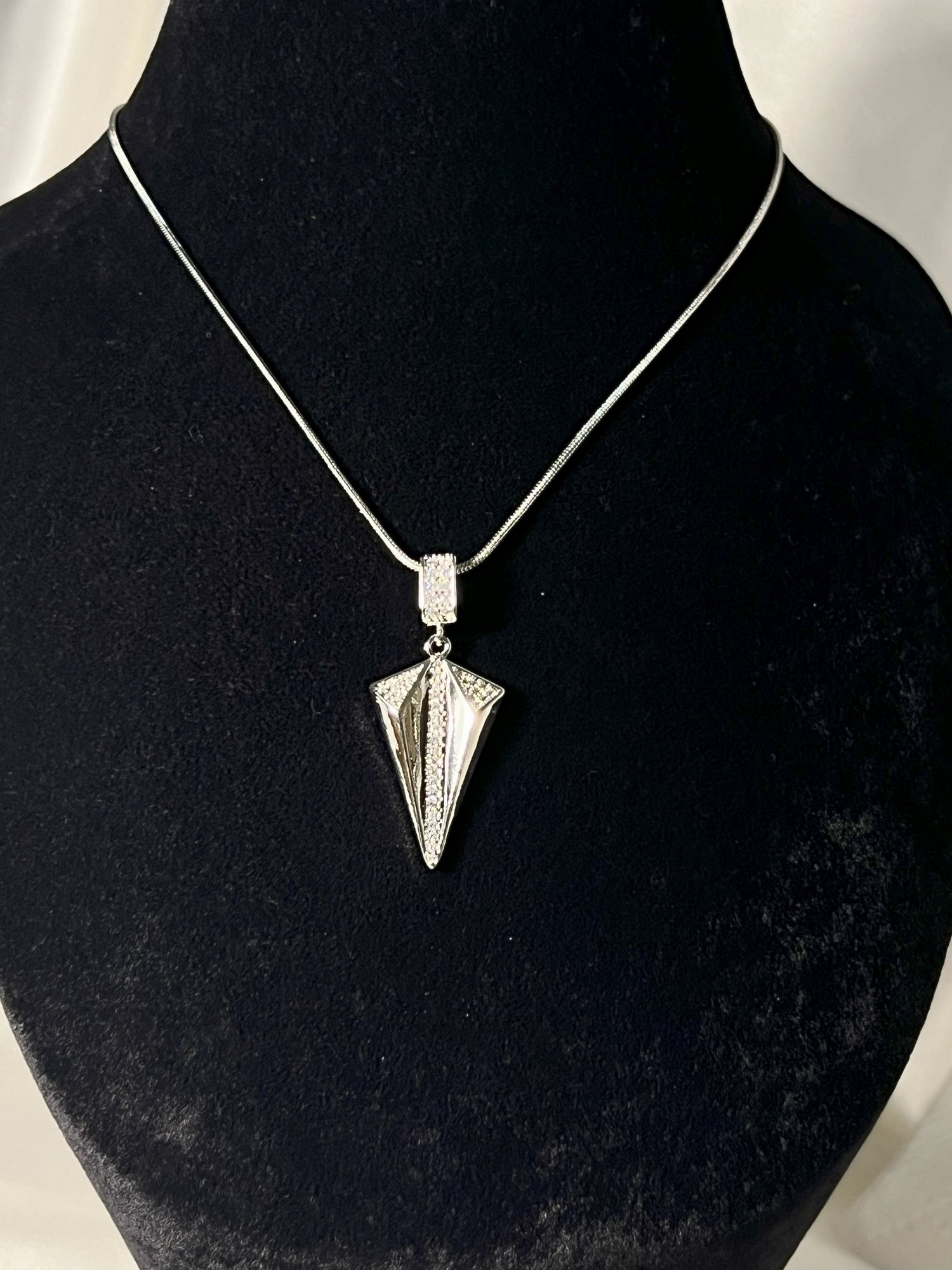 MODEL KOLYE - SILVER