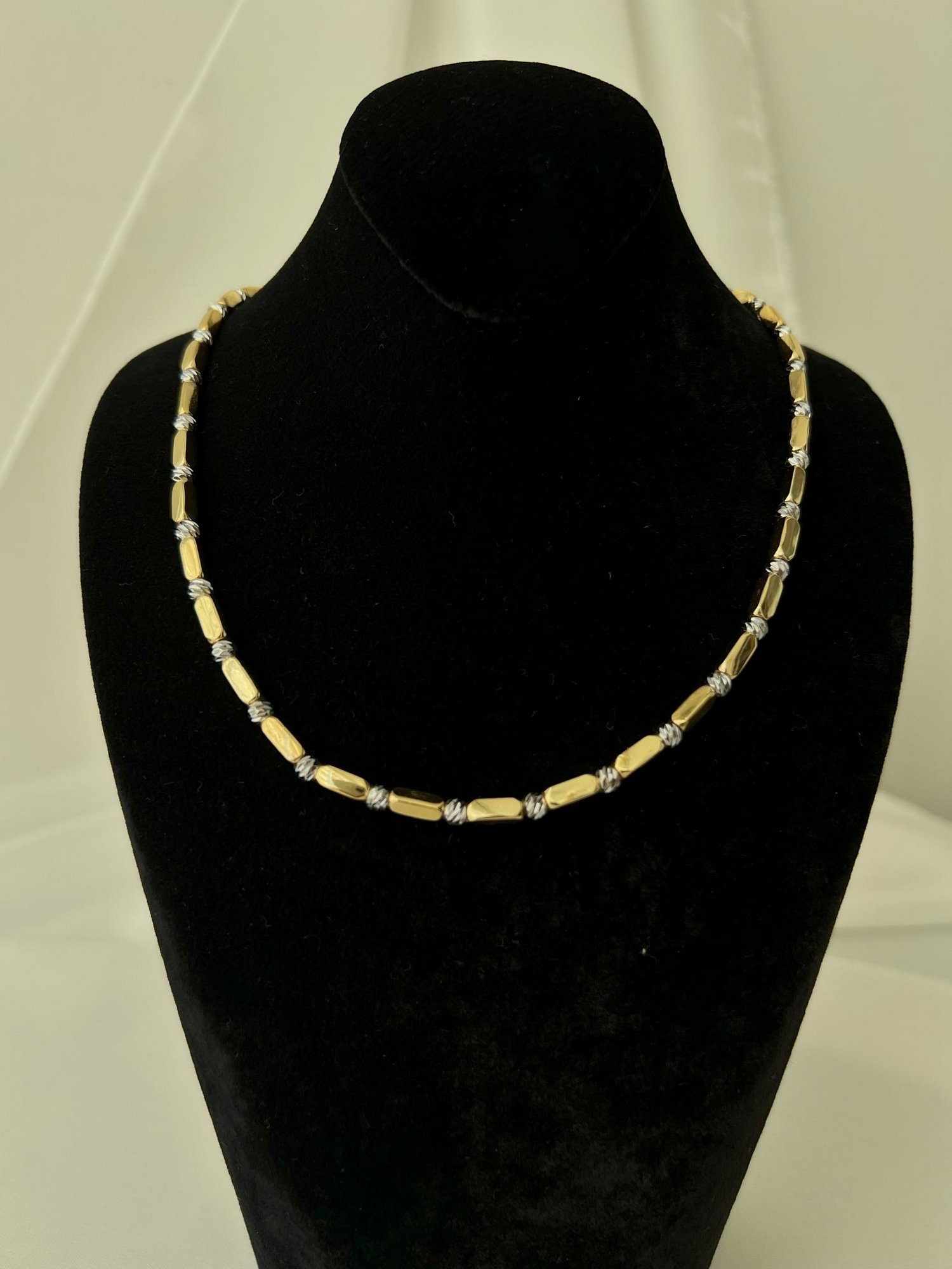 MONİCA  MODEL KOLYE