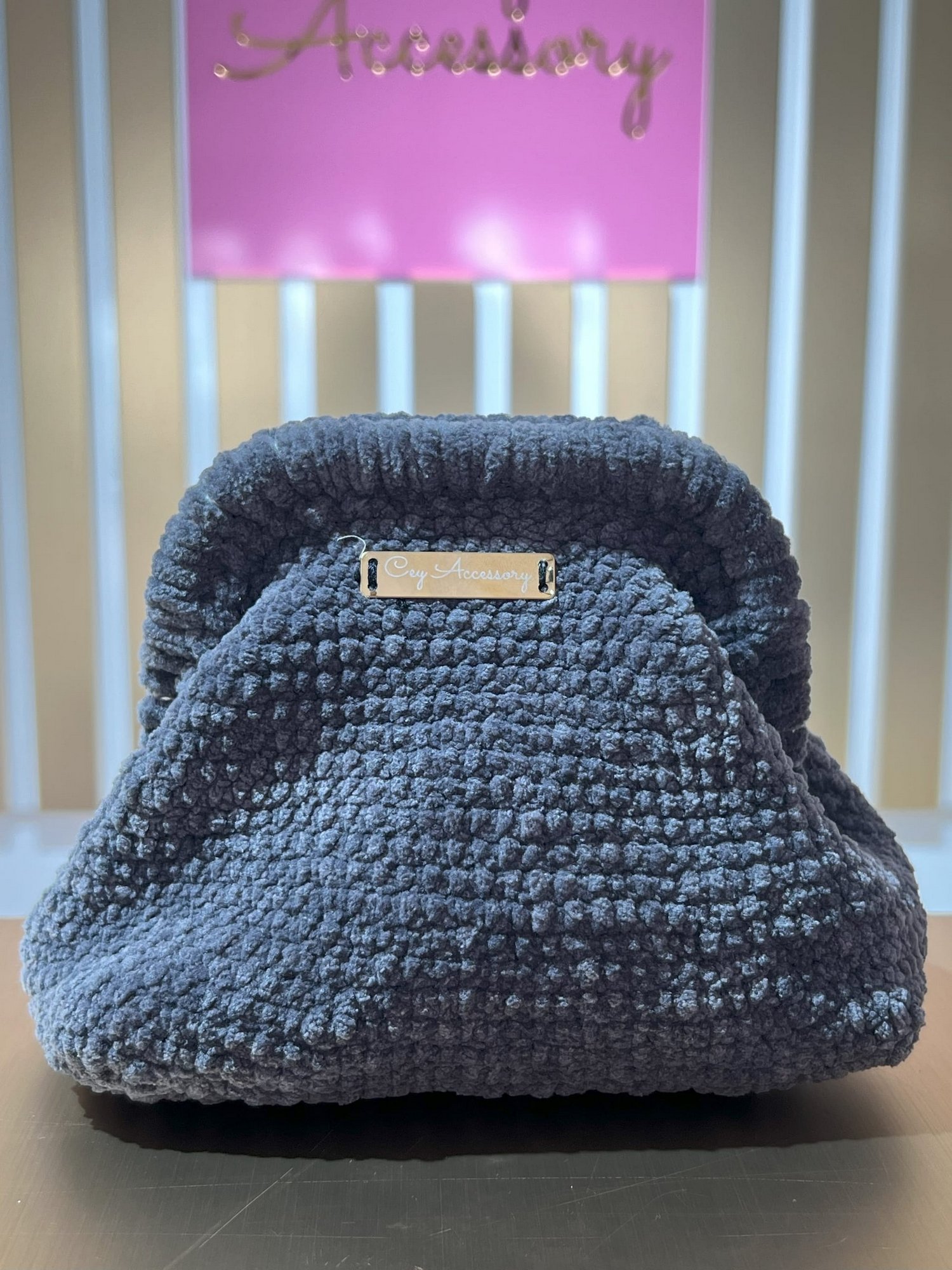 TEDDY CLUTCH ÇANTA - GRİ