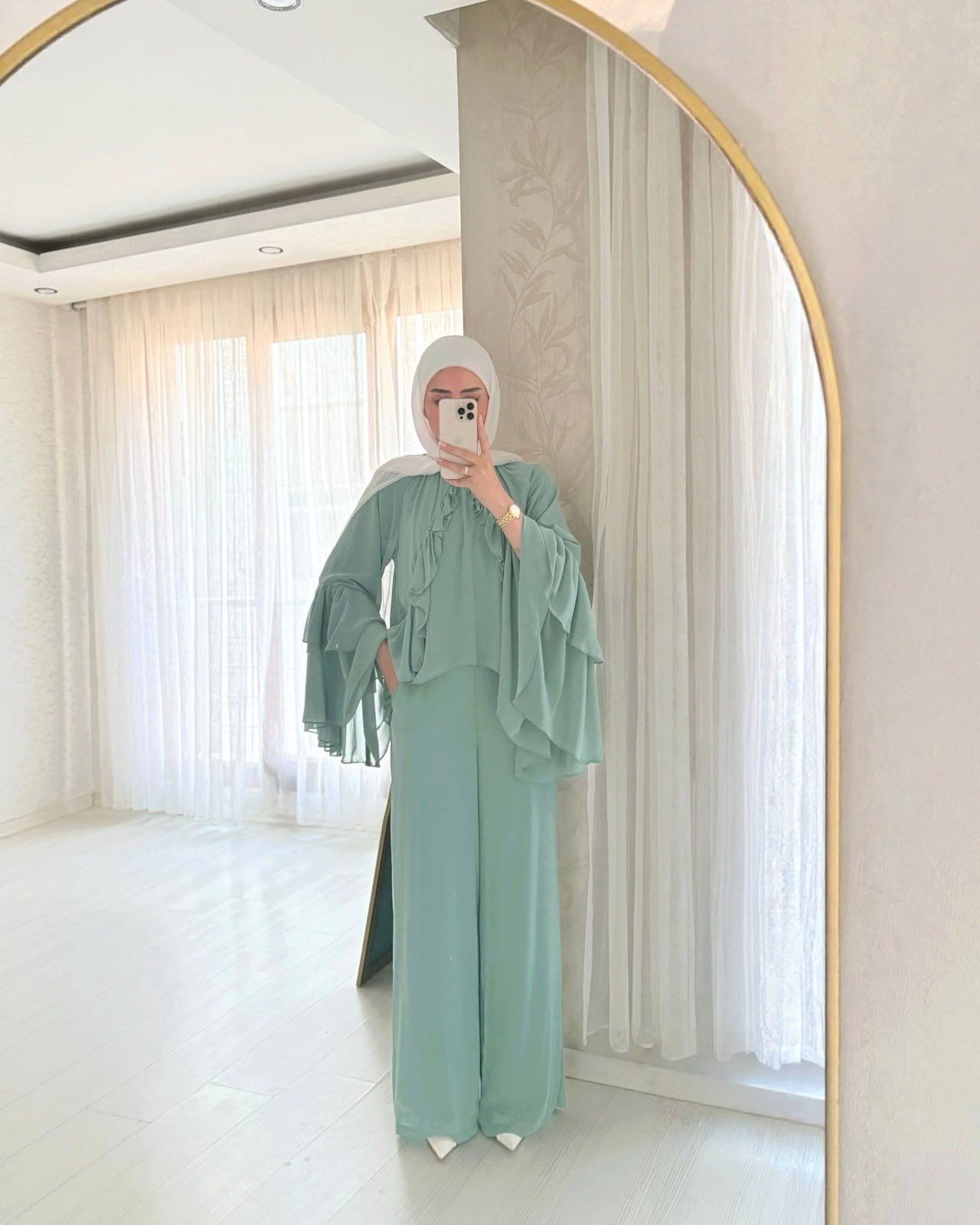 Lina Volan ve Fırfır Detaylı Tasarım Pantolonlu İkili Takım Su Yeşili