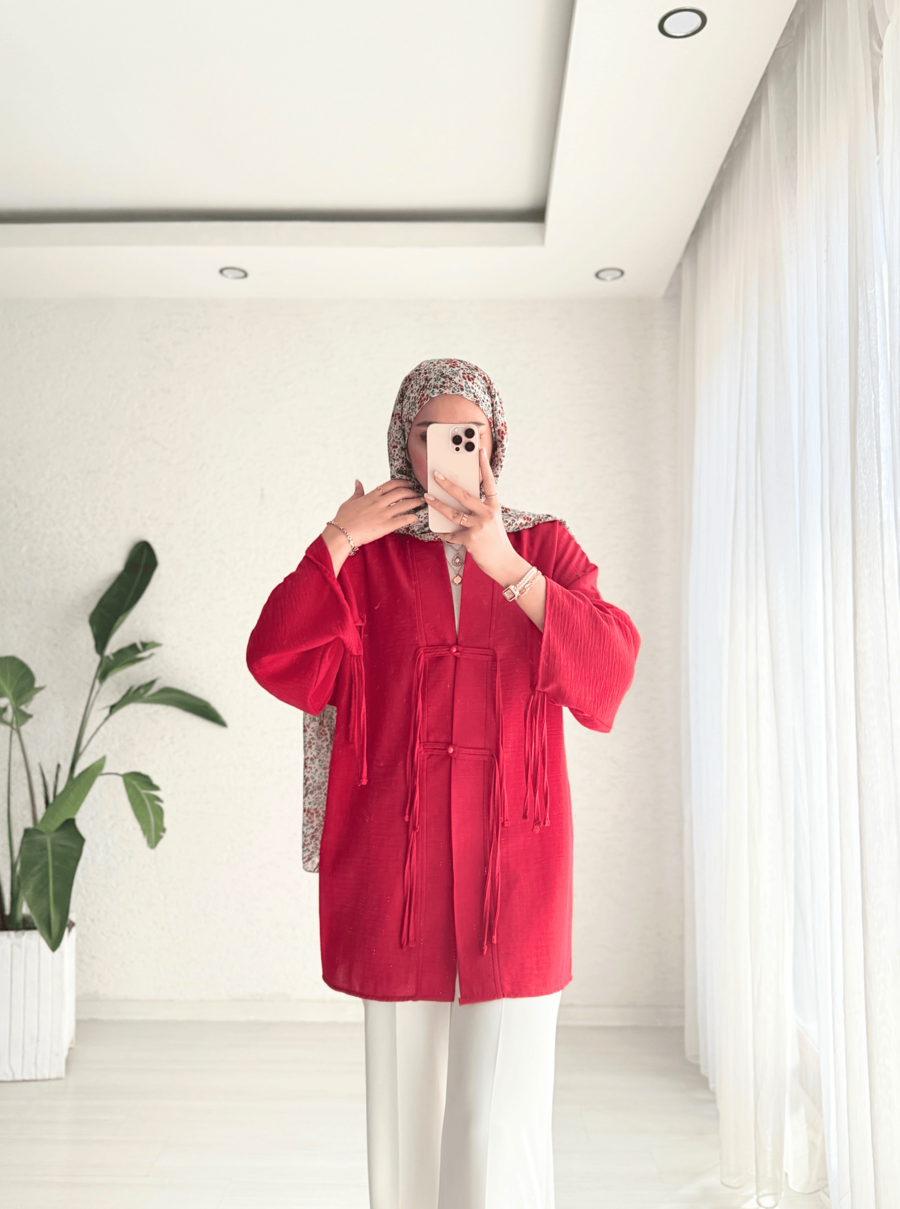 Liva Ön Düğme ve Bağcık Detaylı Tunik Kırmızı