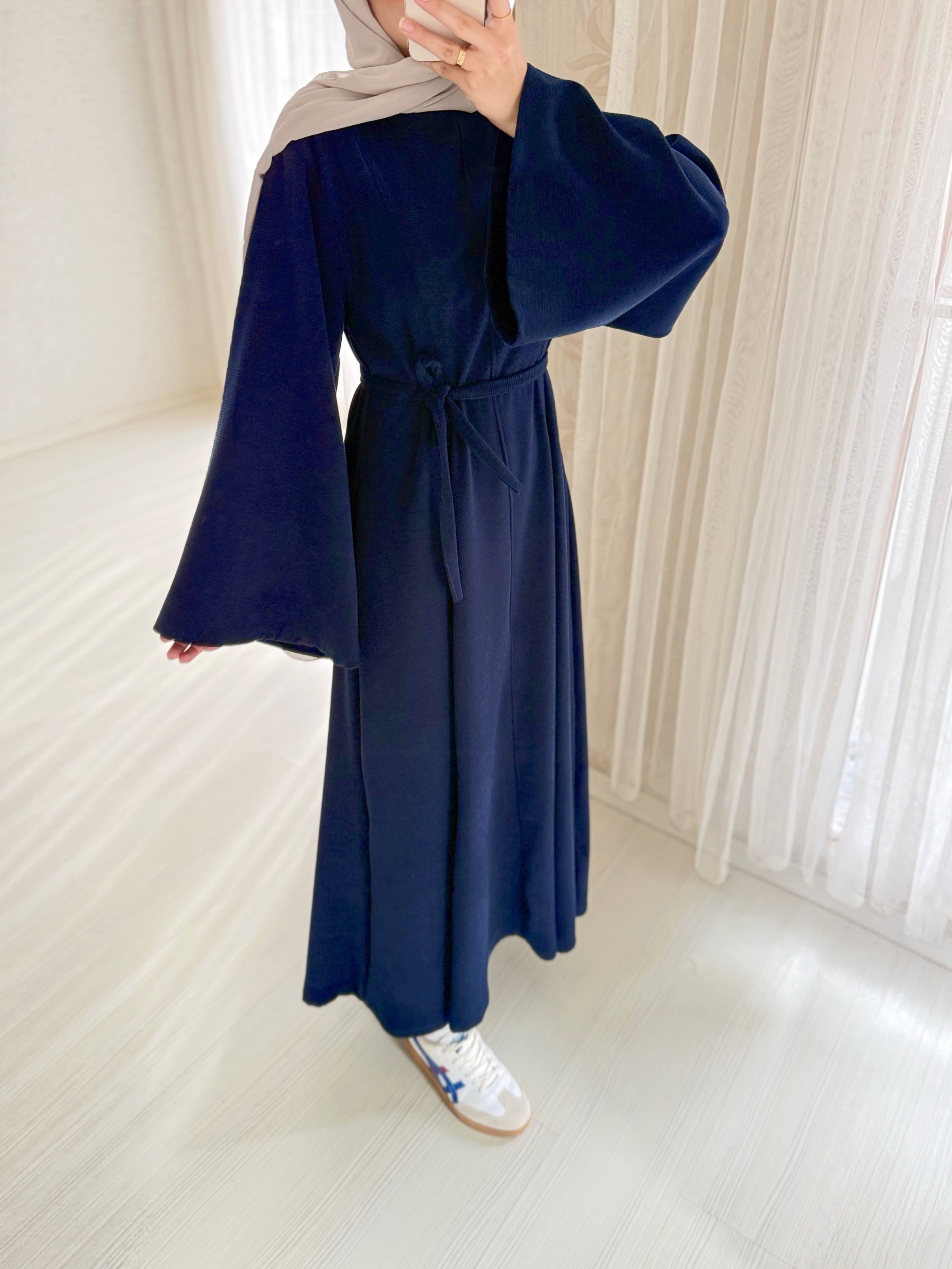 Neva Geniş Kol Tasarım Elbise