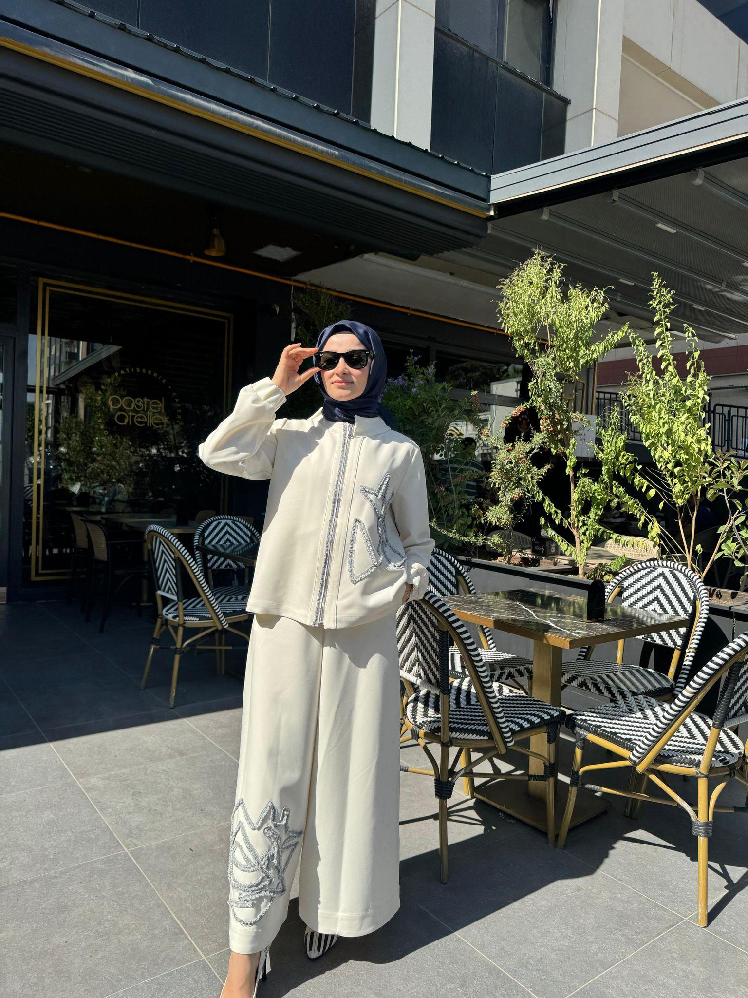 ŞERİT DETAYLI TAKIM 