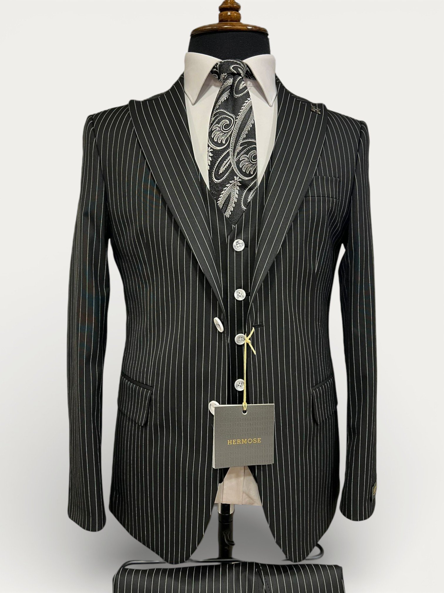 Sartorial | Onyx Siyah Çizgili Yelekli Takım Elbise