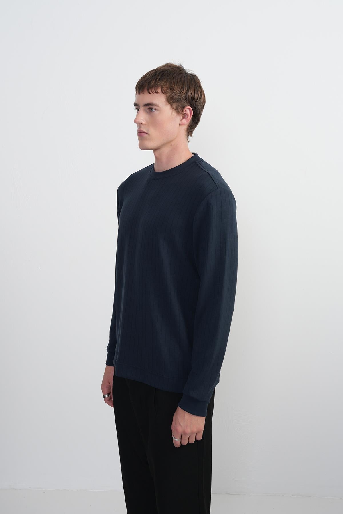Erkek Bisiklet Yaka Çizgili Kumaş Laci Sweatshirt