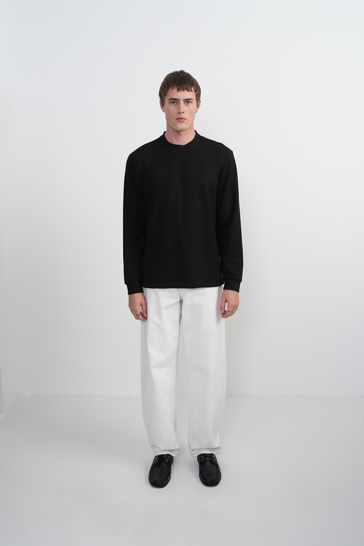 Erkek Bisiklet Yaka Çizgili Kumaş Siyah Sweatshirt