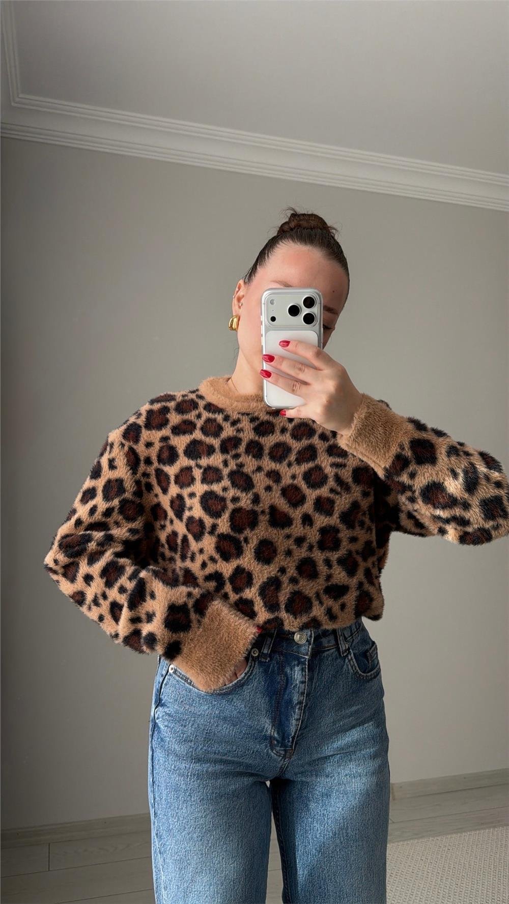 Leopar Desenli Kazak