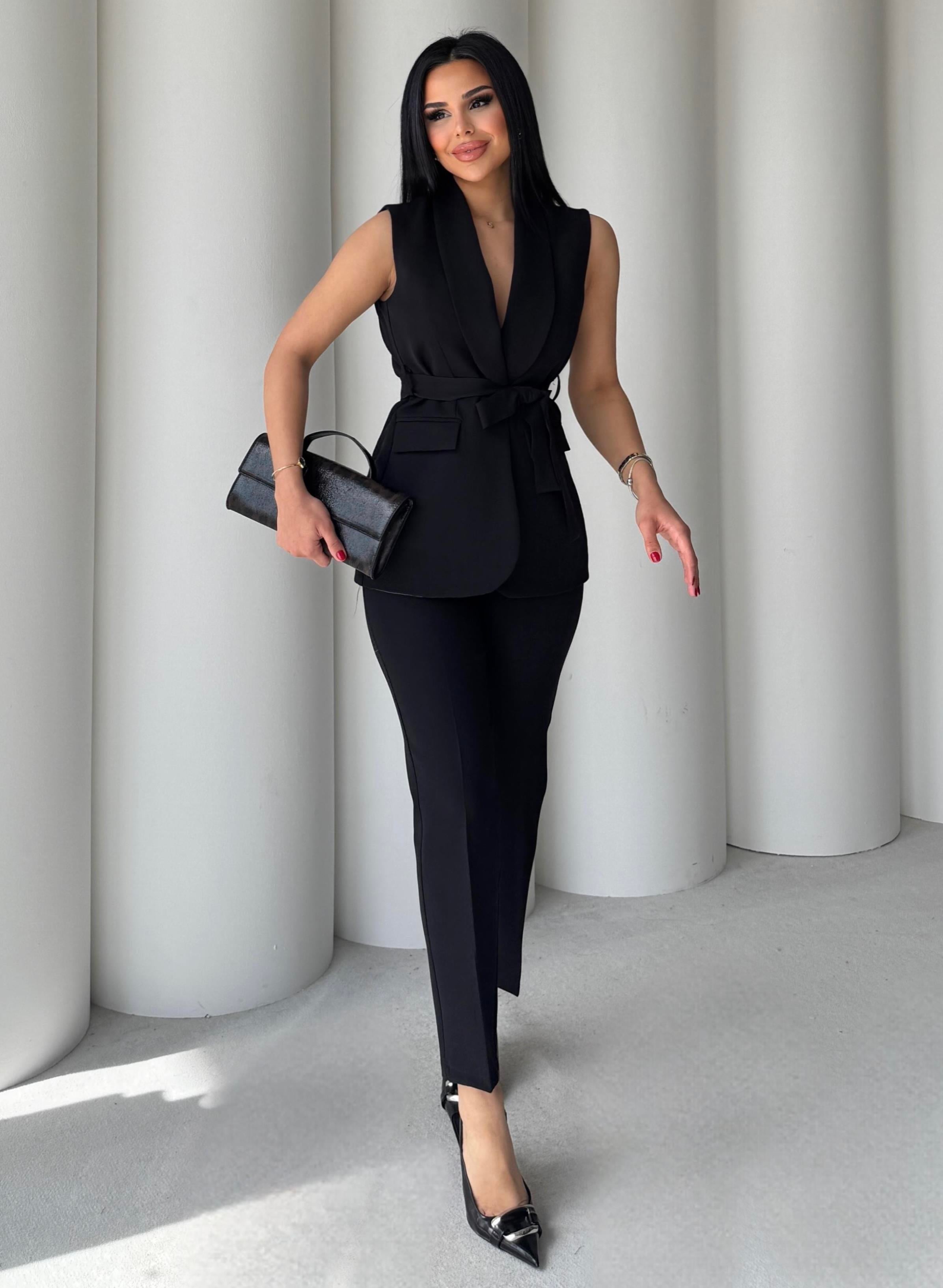 Karolin Yelekli Takım Siyah