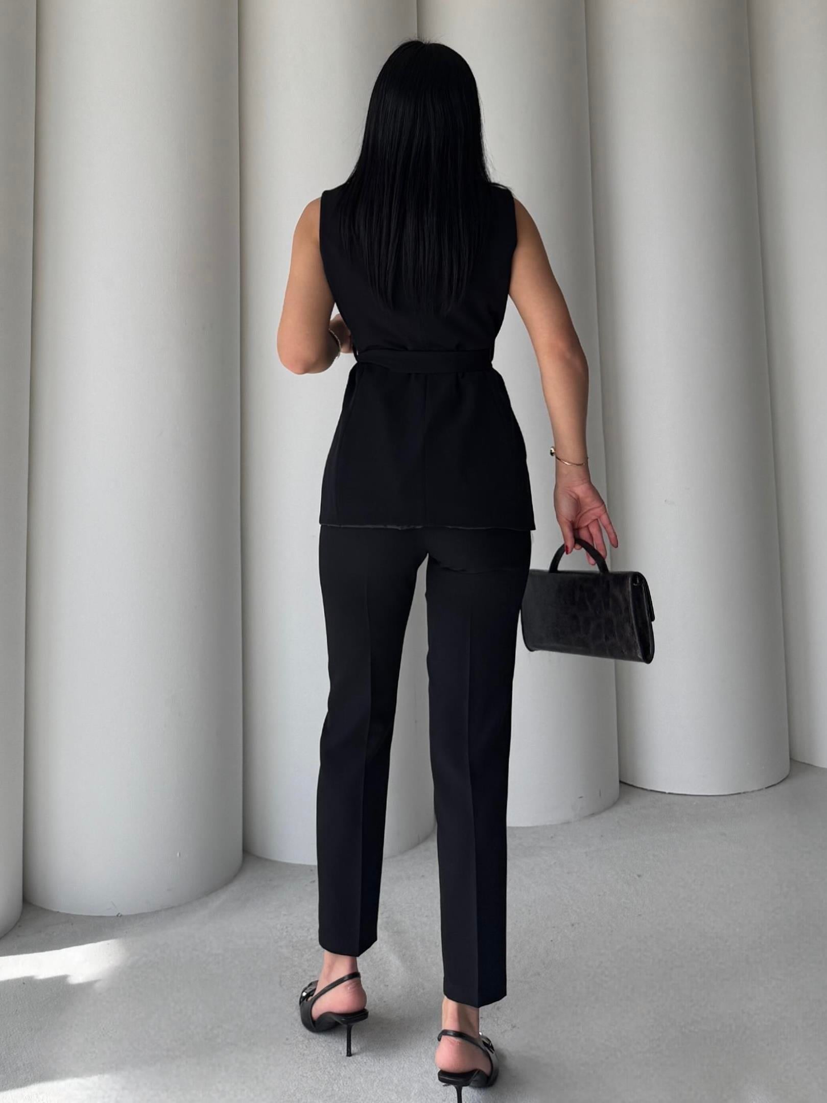 Karolin Yelekli Takım Siyah