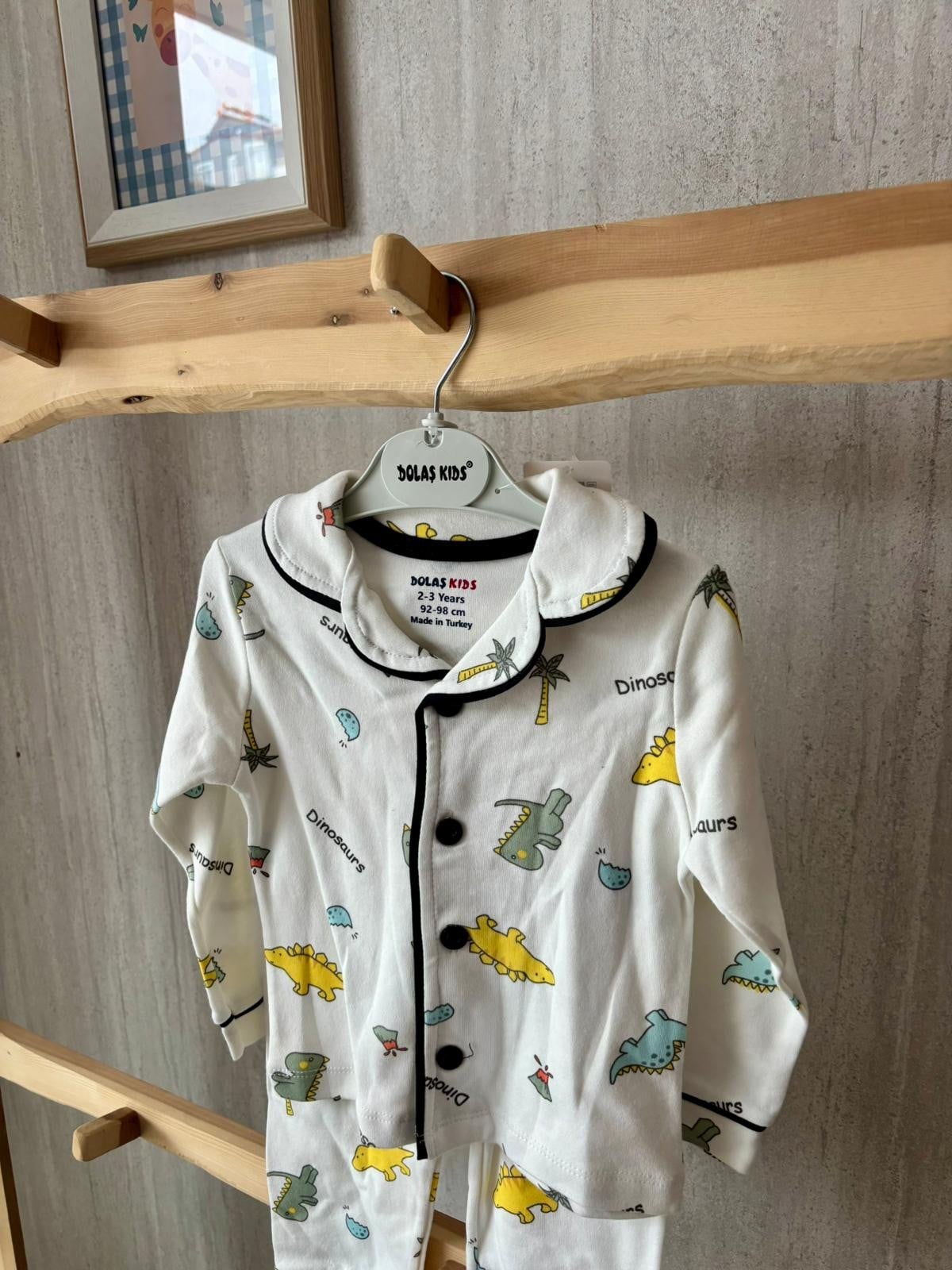 Dinazorlu Pijama Takımı Yaş