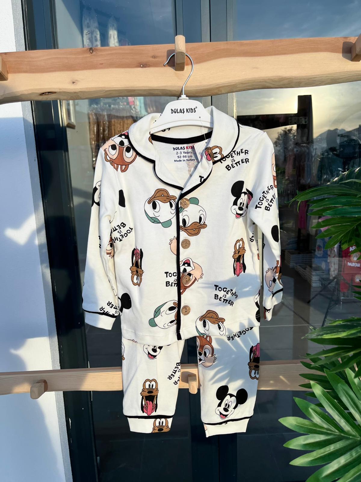 Disney Pijama Takımı Yaş