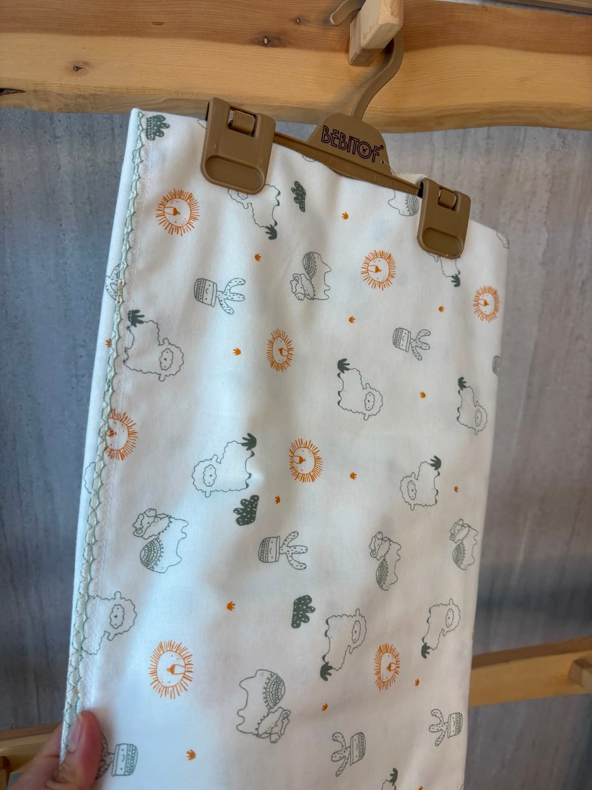 Kuzucuk Desen Pamuklu Battaniye