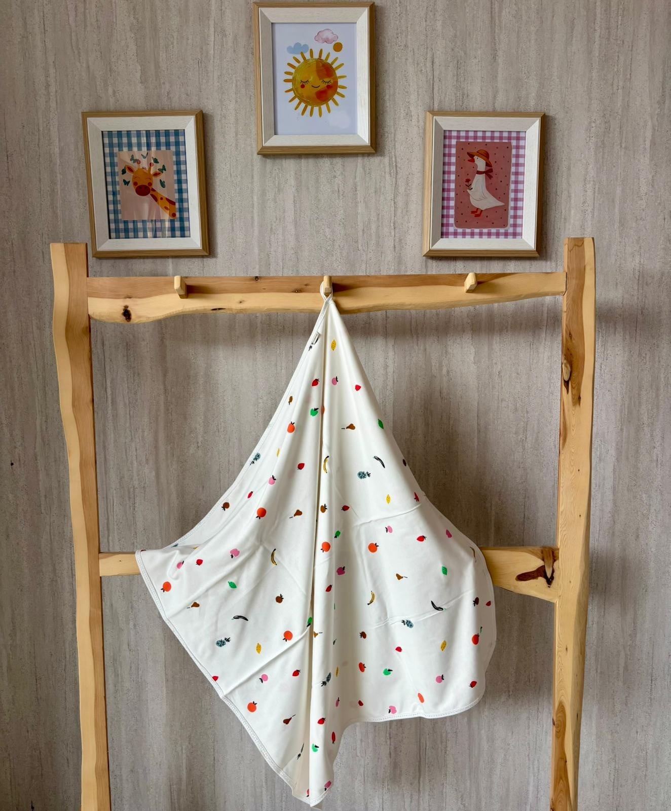 Meyve Desenli Çift Katlı Penye Battaniye