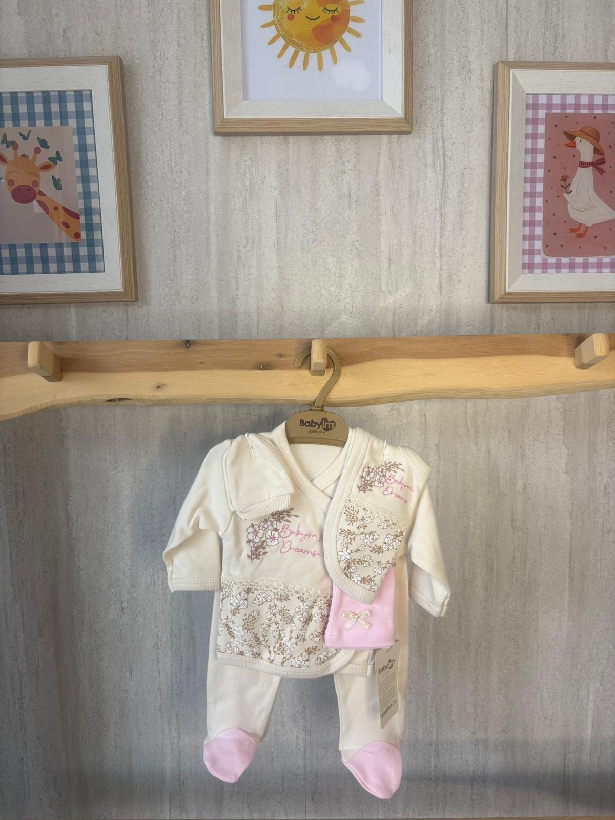 Minik Çiçekli 5'li Hastane Çıkışı 