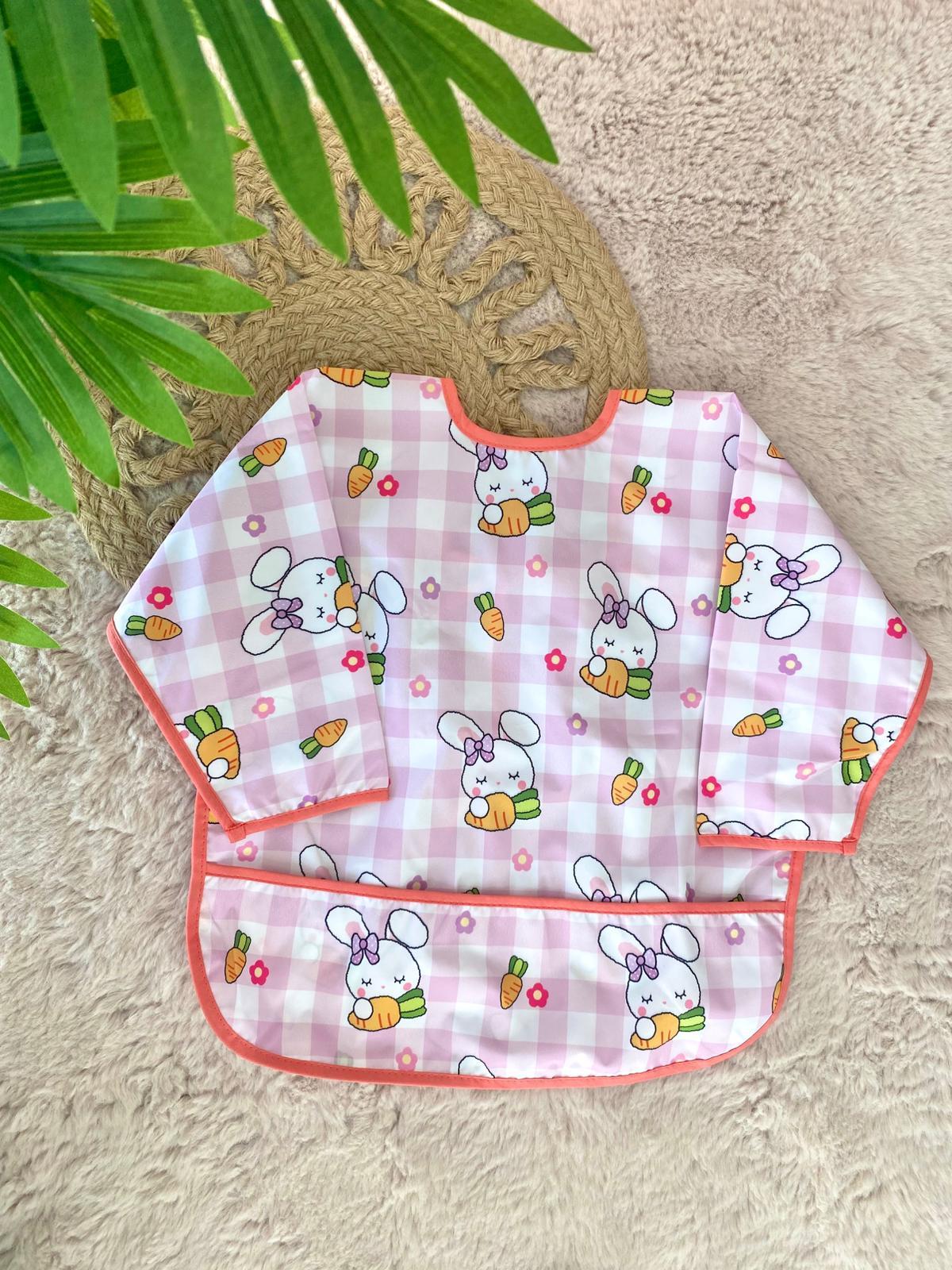 Muşambalı Giyilebilir Önlük Pembe Tavşanlı