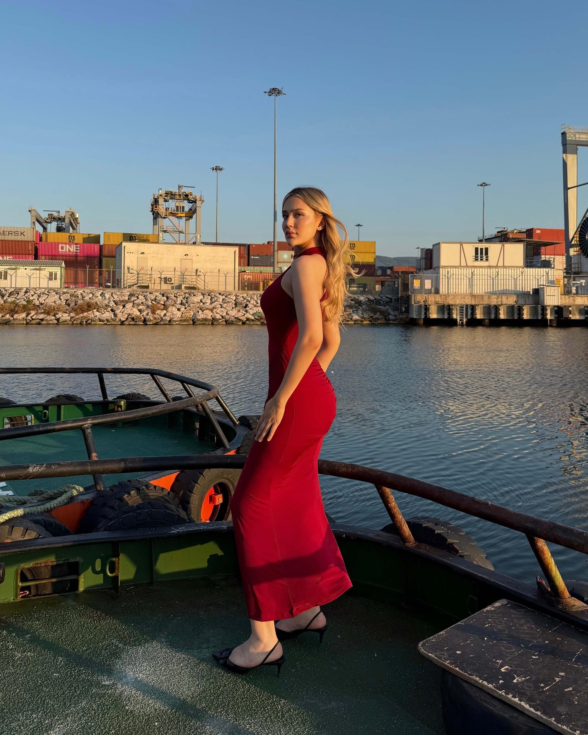 BLAME CLARET RED HALTER YAKA YIRTMAÇLI ELBİSE