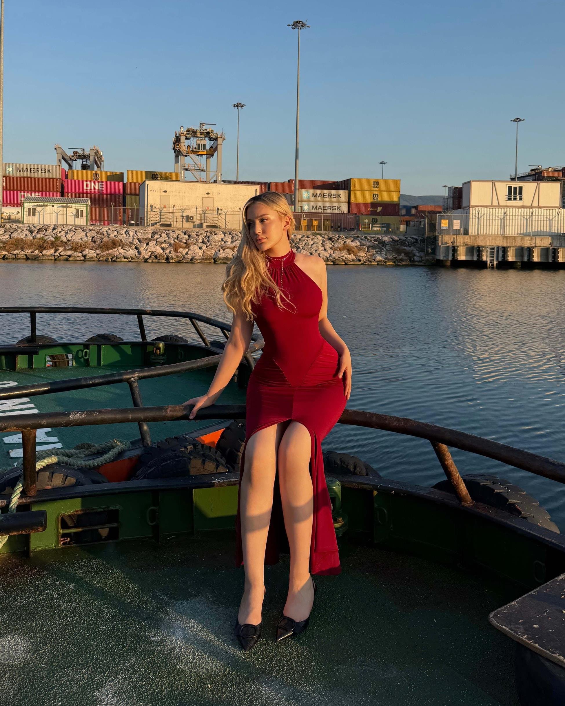 BLAME CLARET RED HALTER YAKA YIRTMAÇLI ELBİSE